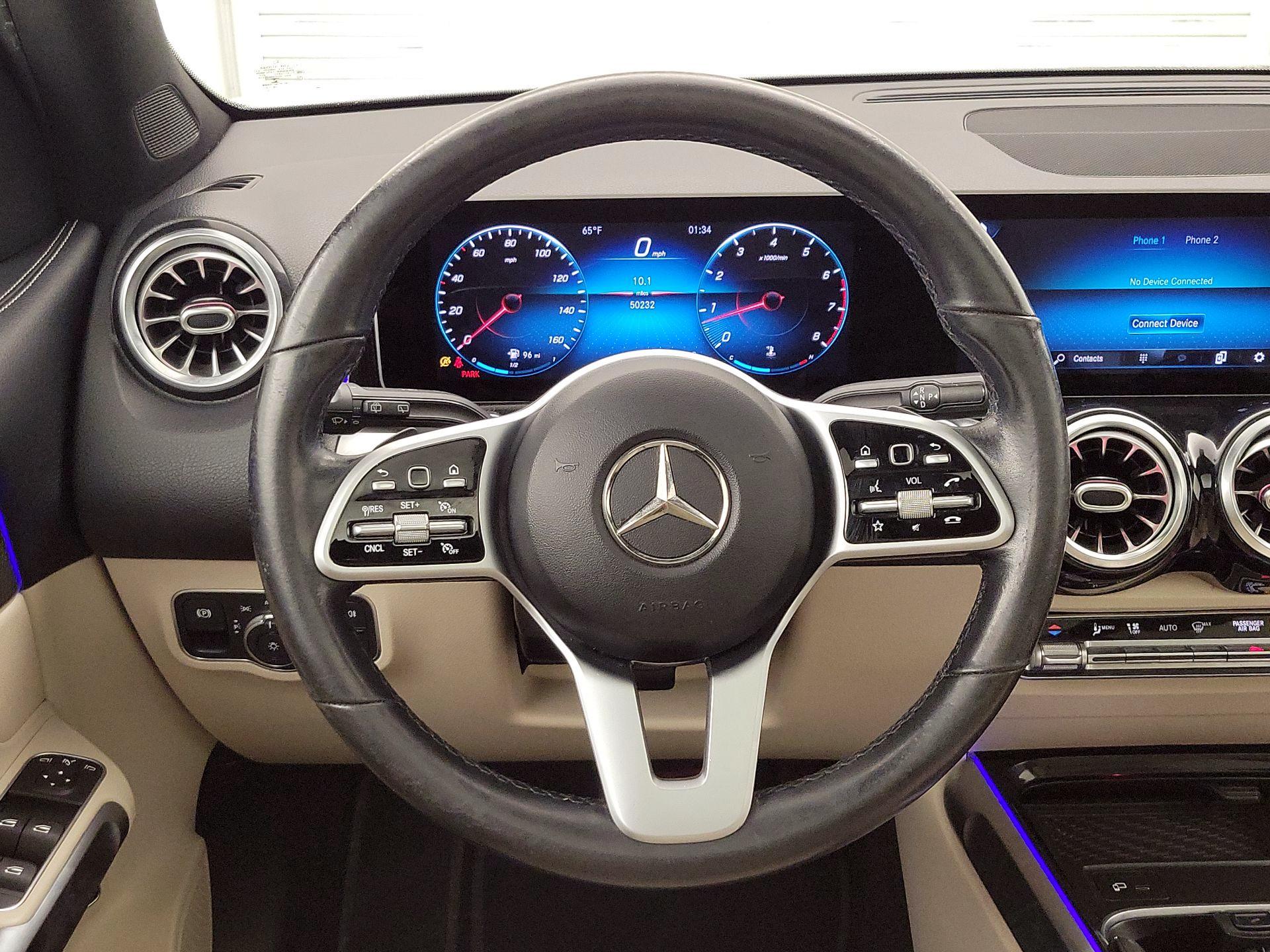Thumbnail: 2021 Mercedes-Benz GLB - 10