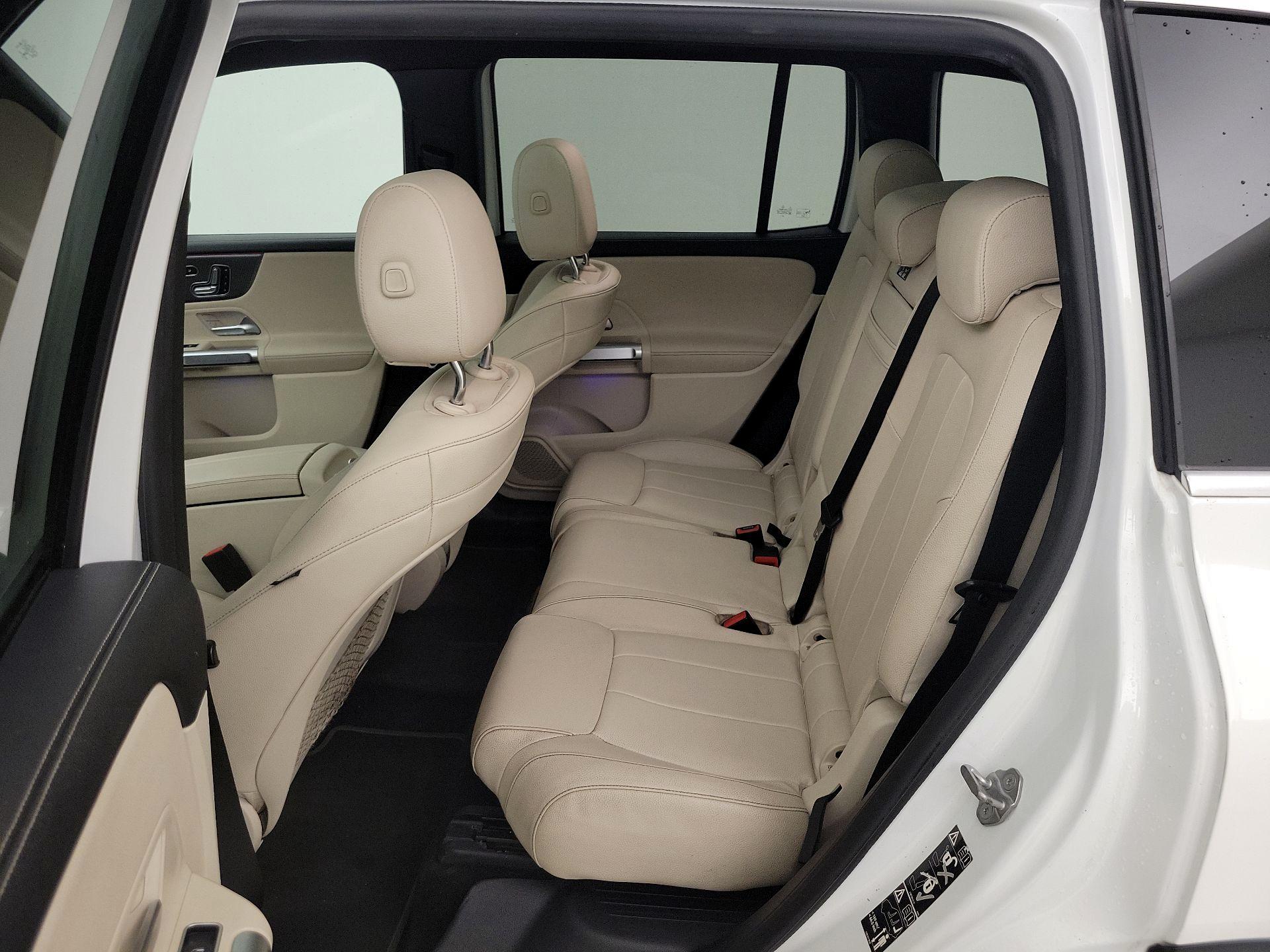 Thumbnail: 2021 Mercedes-Benz GLB - 19