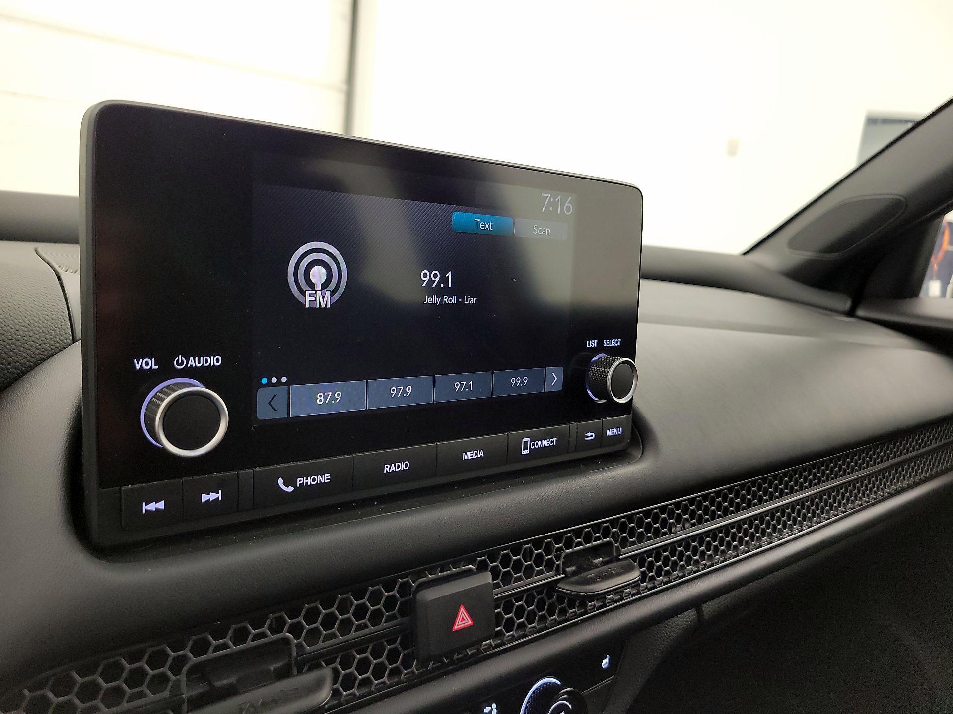 Thumbnail: 2023 Honda HR-V - 13