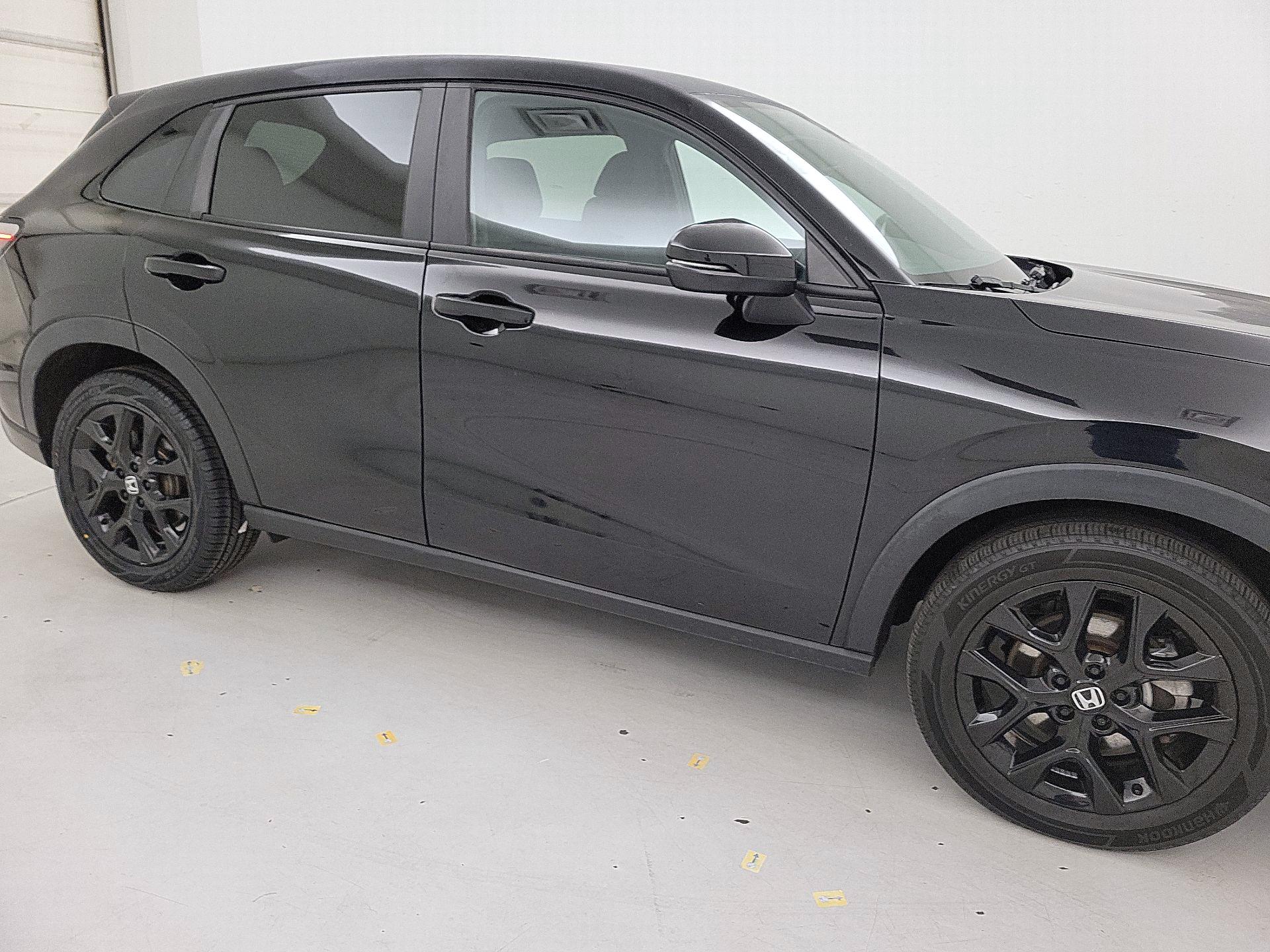 Thumbnail: 2023 Honda HR-V - 4