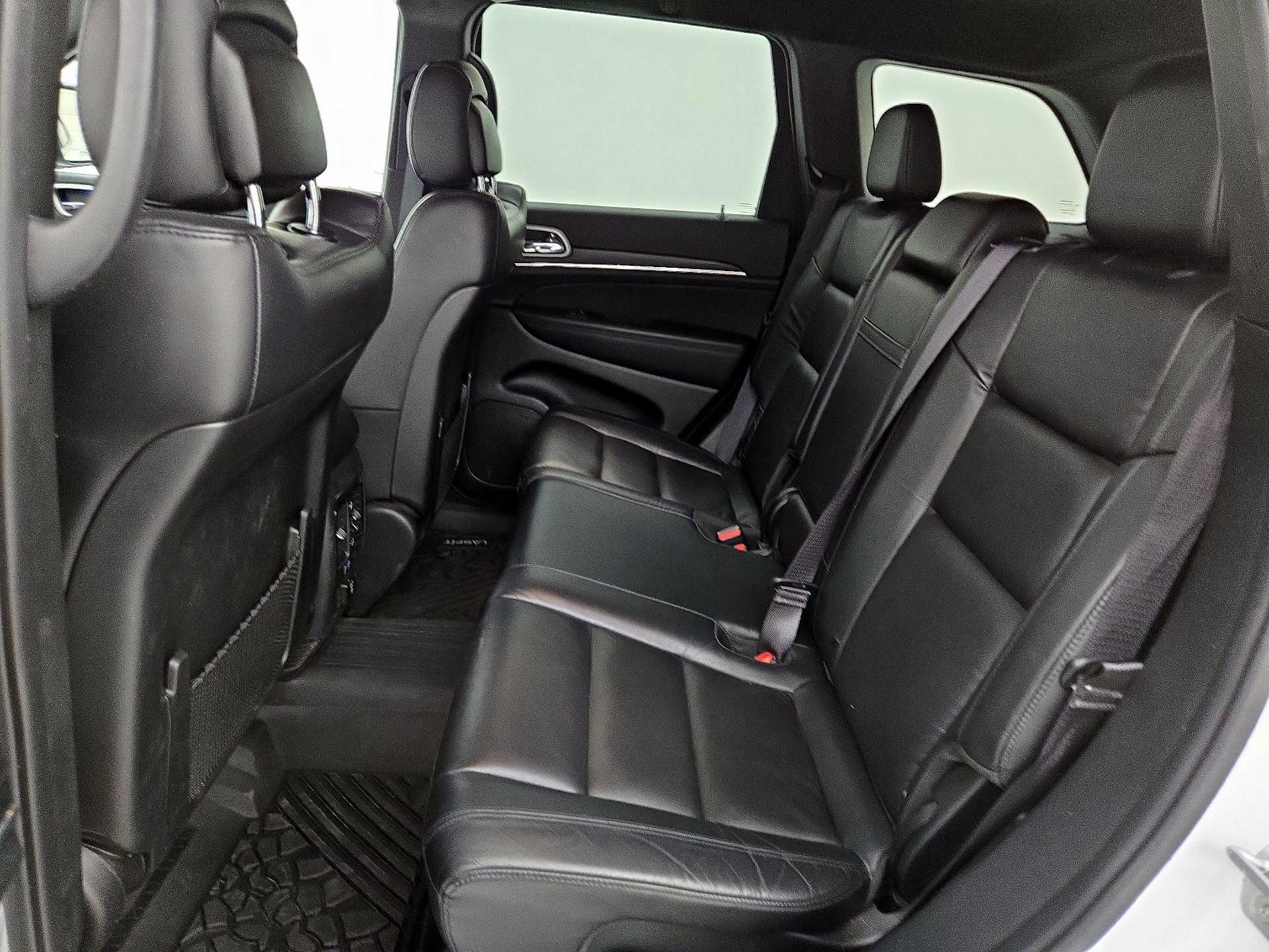 Thumbnail: 2021 Jeep Grand Cherokee - 20