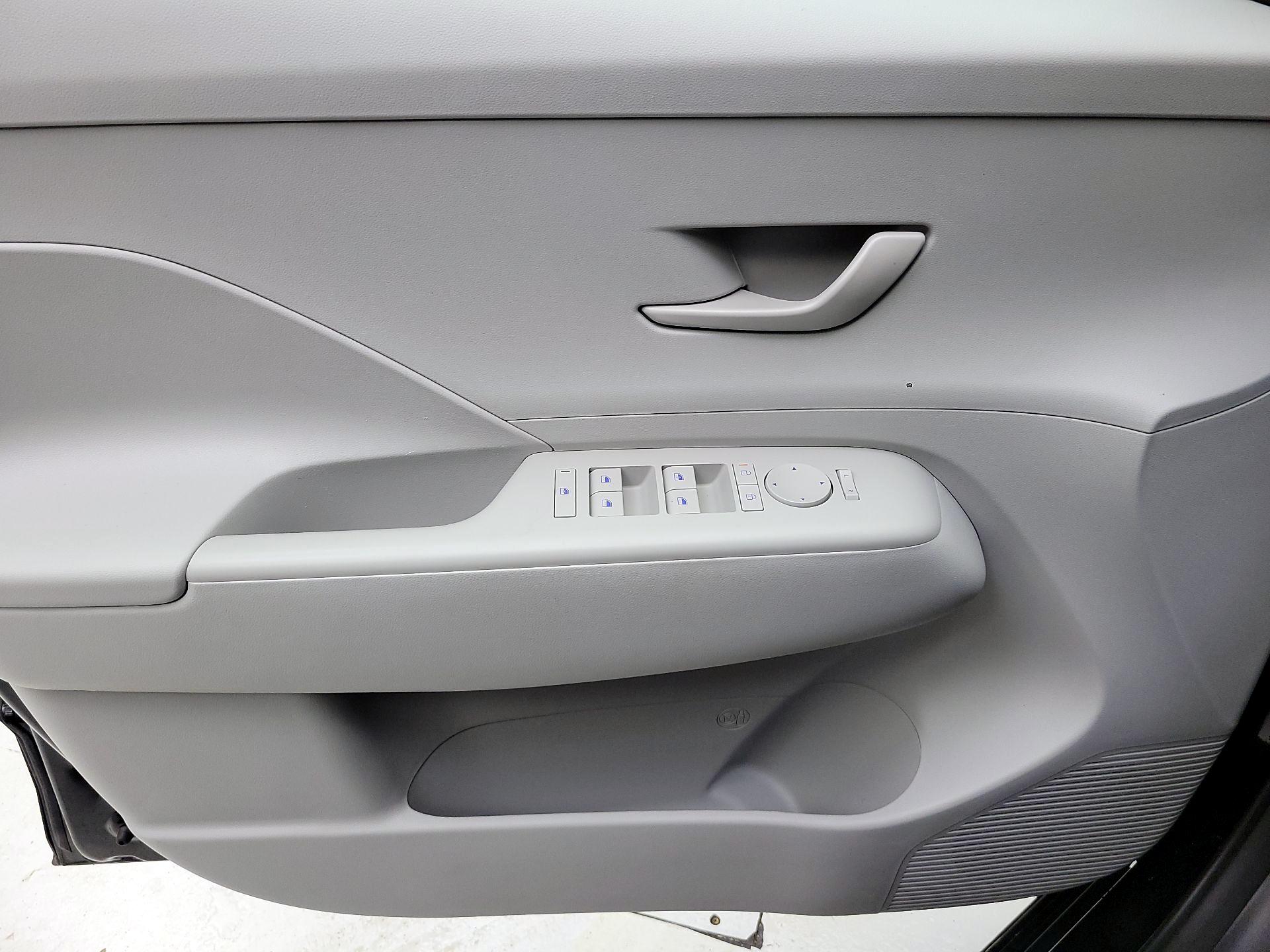 Thumbnail: 2025 Hyundai Kona - 10