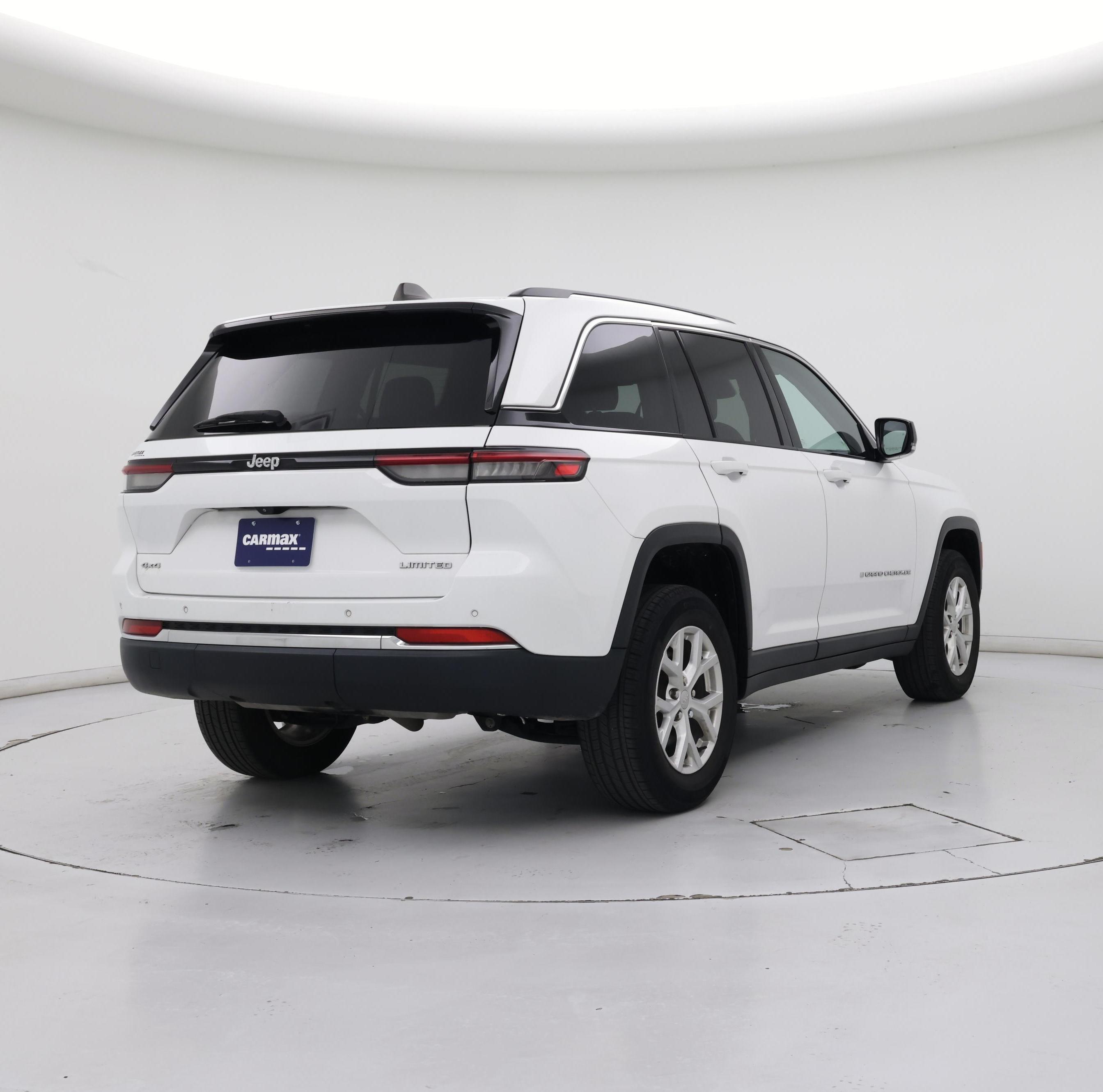 Thumbnail: 2023 Jeep Grand Cherokee - 8