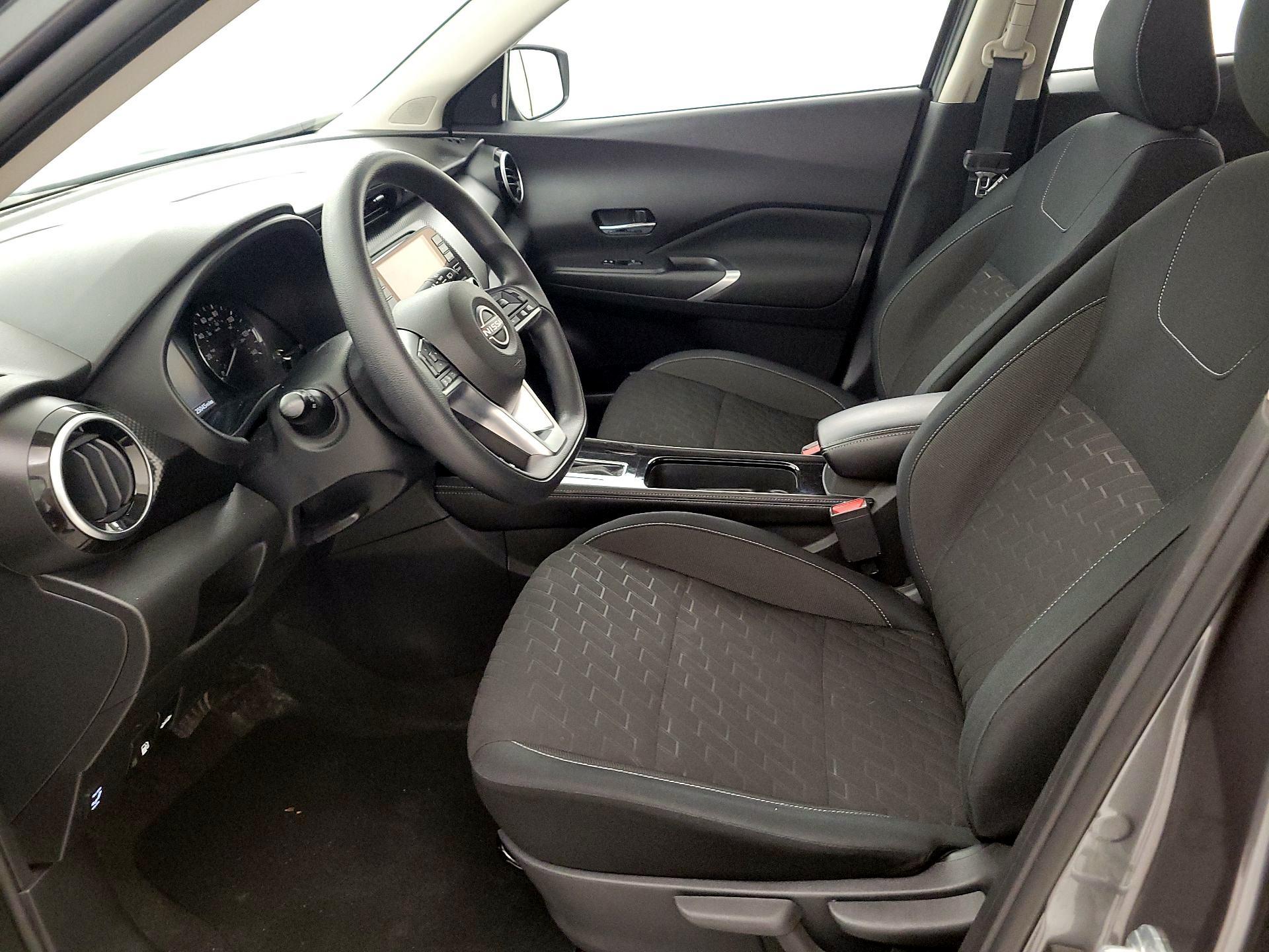 Thumbnail: 2023 Nissan Kicks - 9