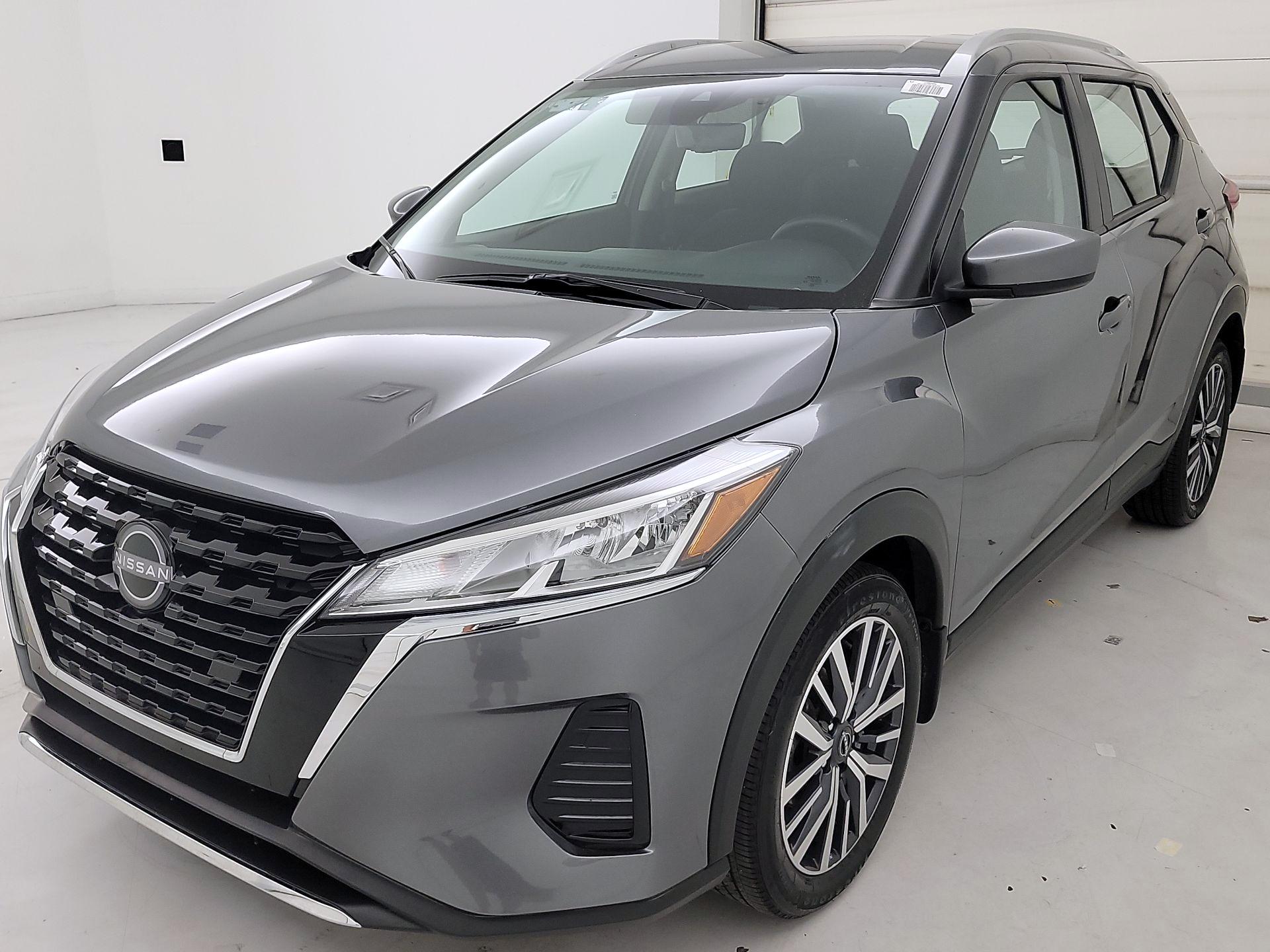 Thumbnail: 2023 Nissan Kicks - 3