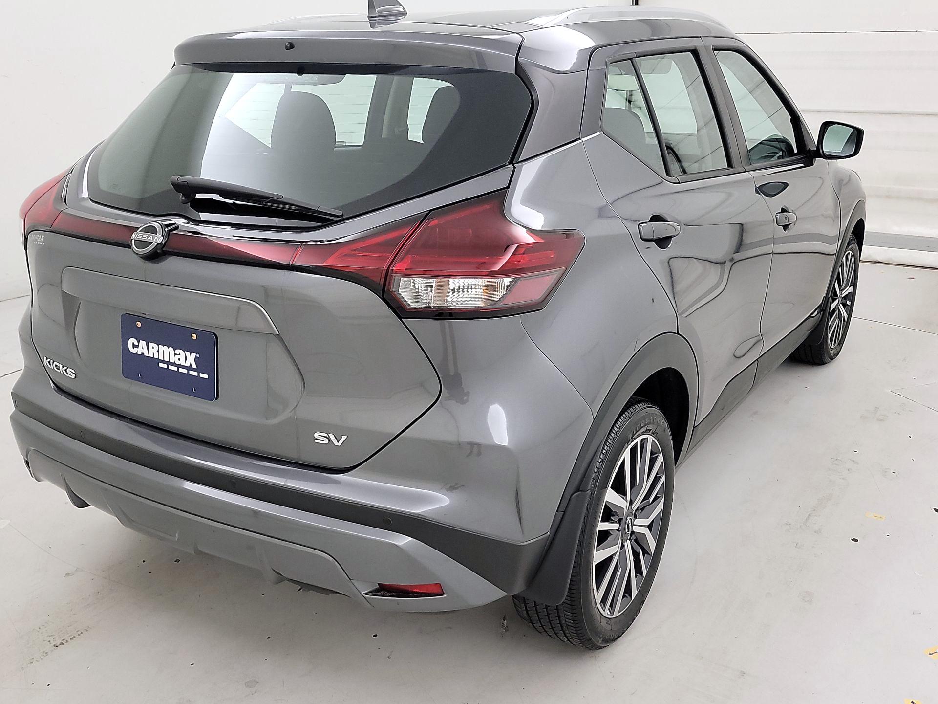 Thumbnail: 2023 Nissan Kicks - 5