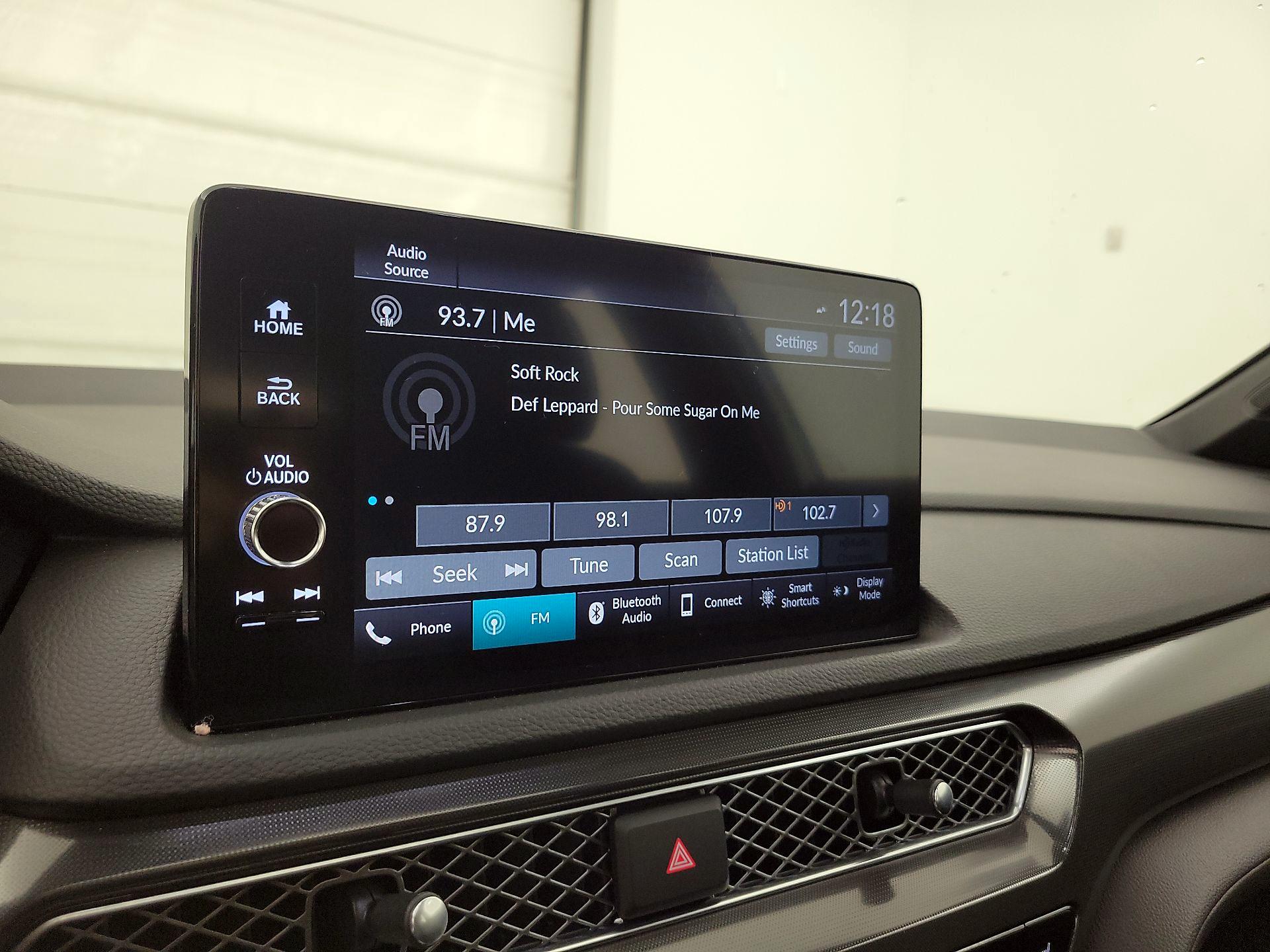 Thumbnail: 2023 Acura Integra - 13