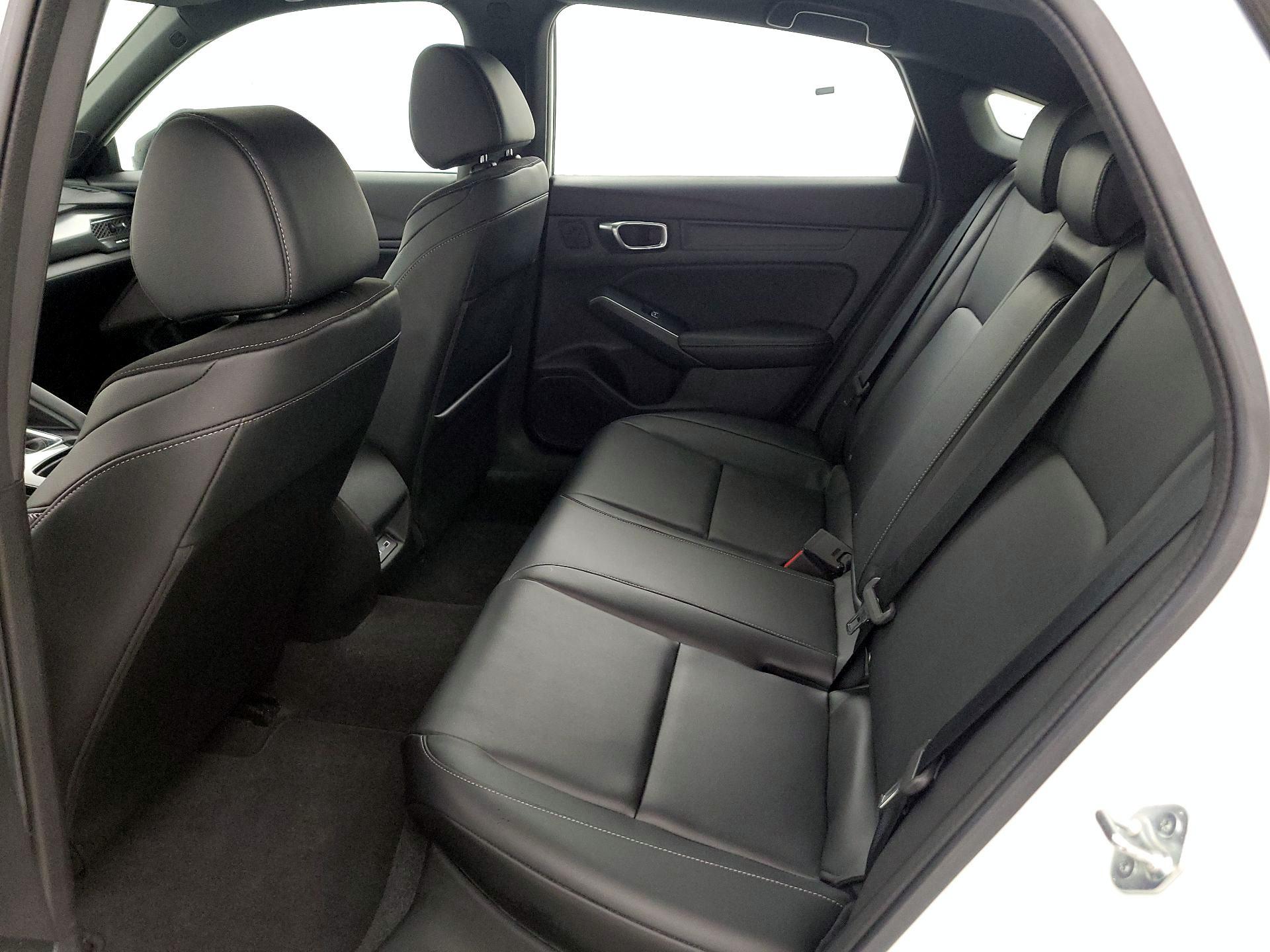 Thumbnail: 2023 Acura Integra - 18