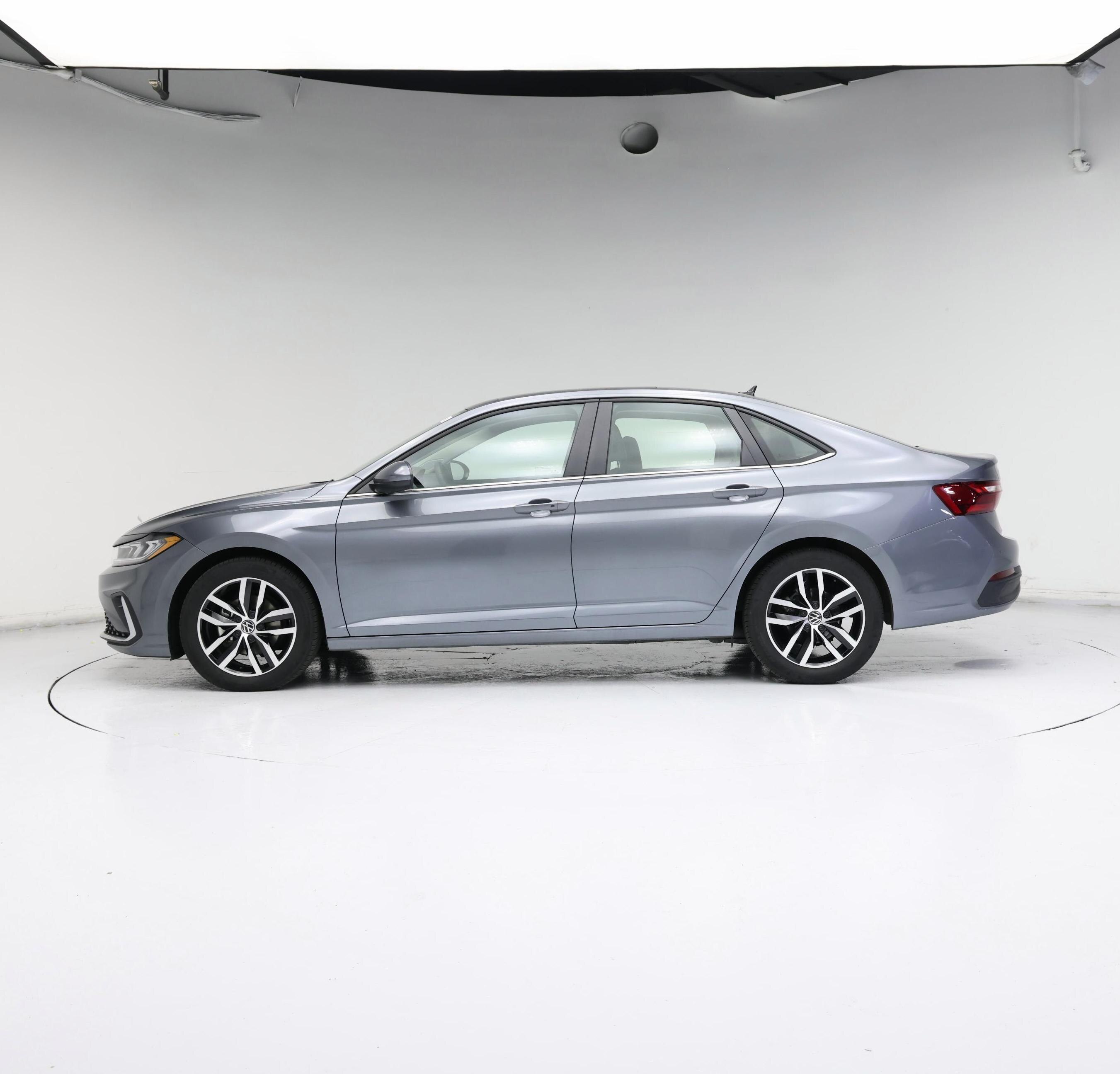 Thumbnail: 2025 Volkswagen Jetta - 3