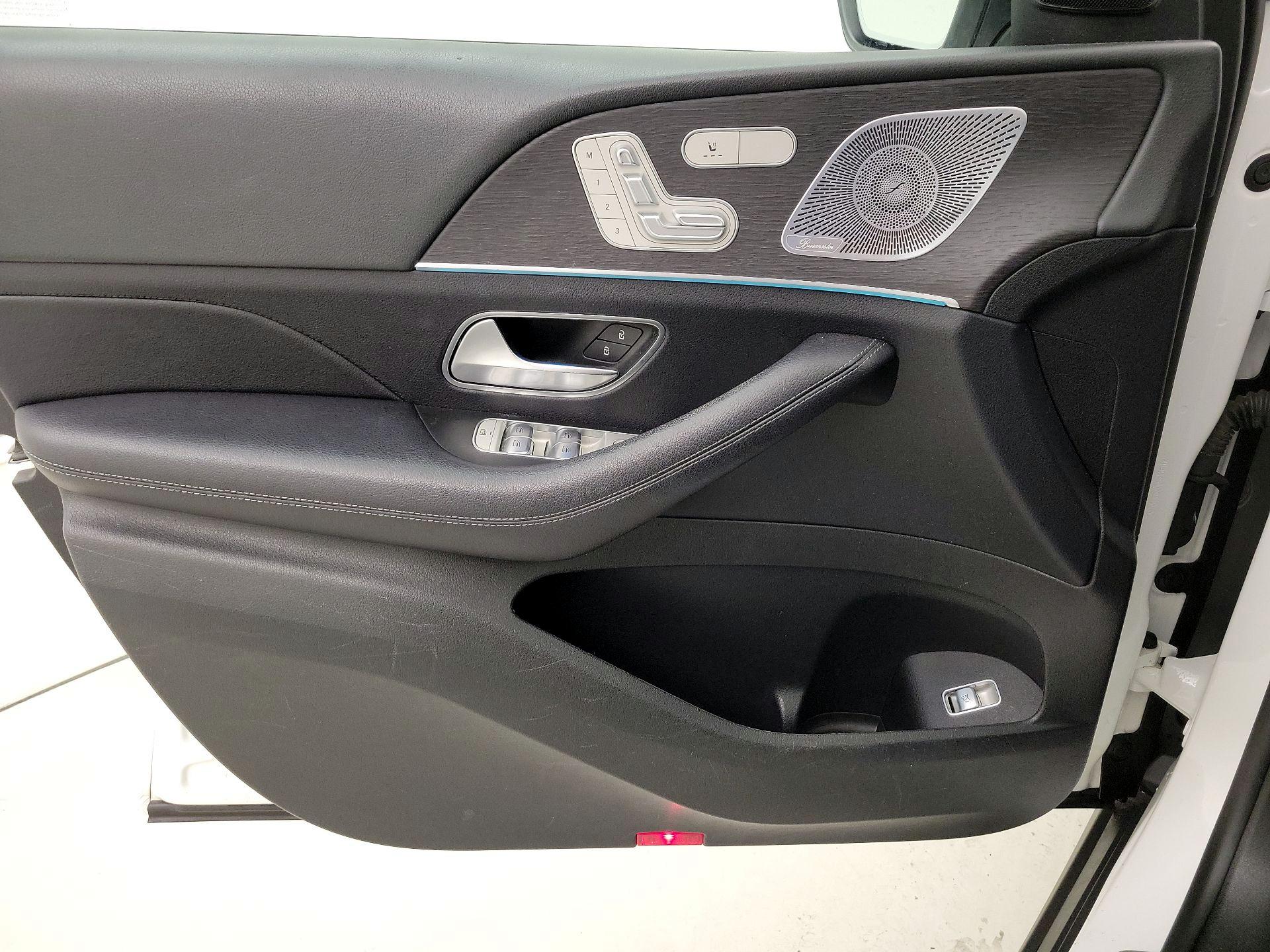 Thumbnail: 2020 Mercedes-Benz GLE - 12