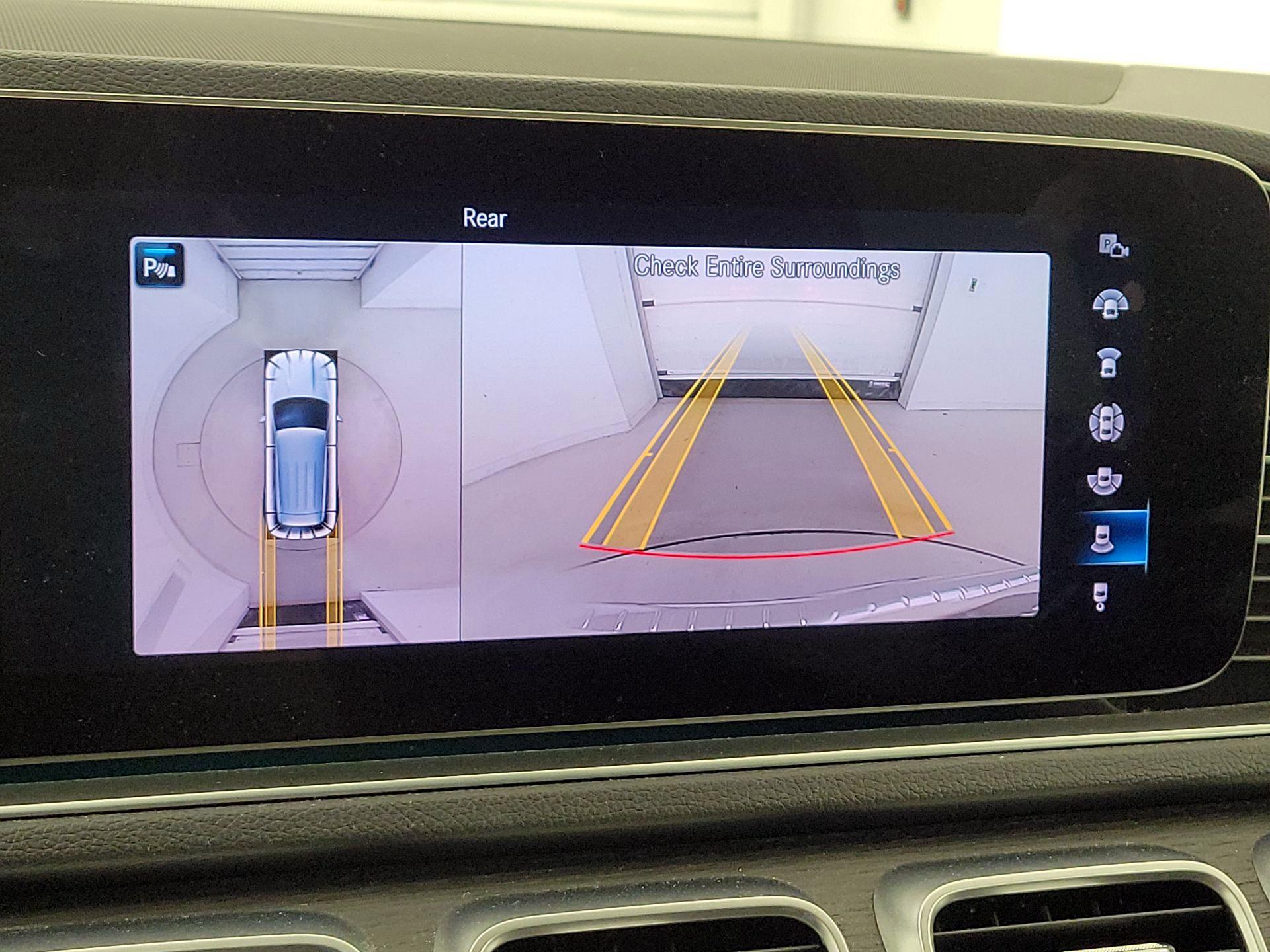 Thumbnail: 2020 Mercedes-Benz GLE - 15