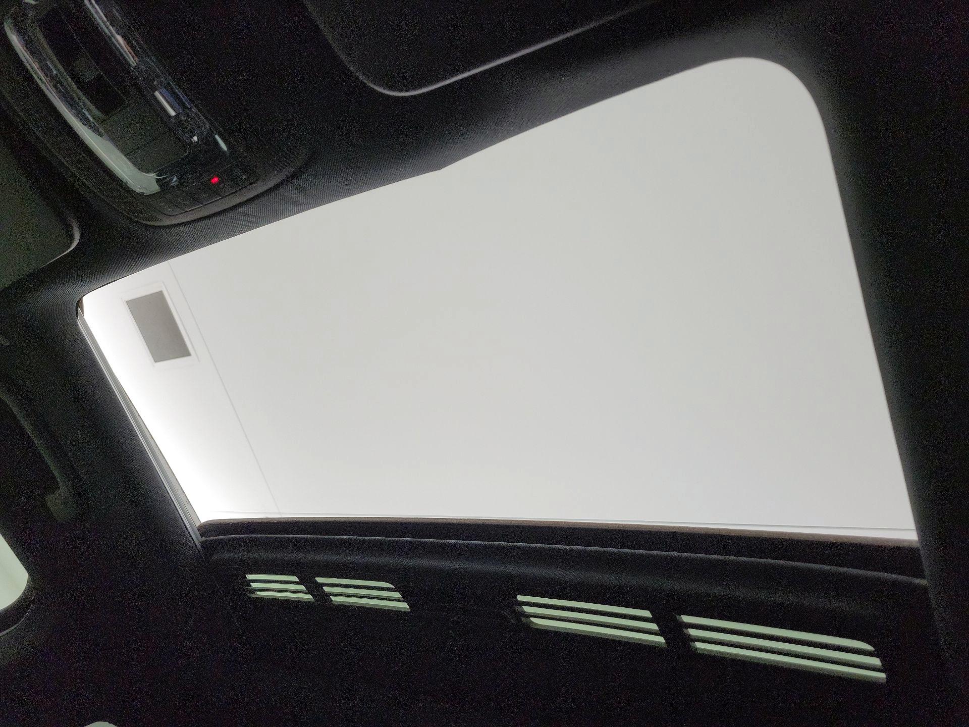 Thumbnail: 2020 Mercedes-Benz GLE - 20