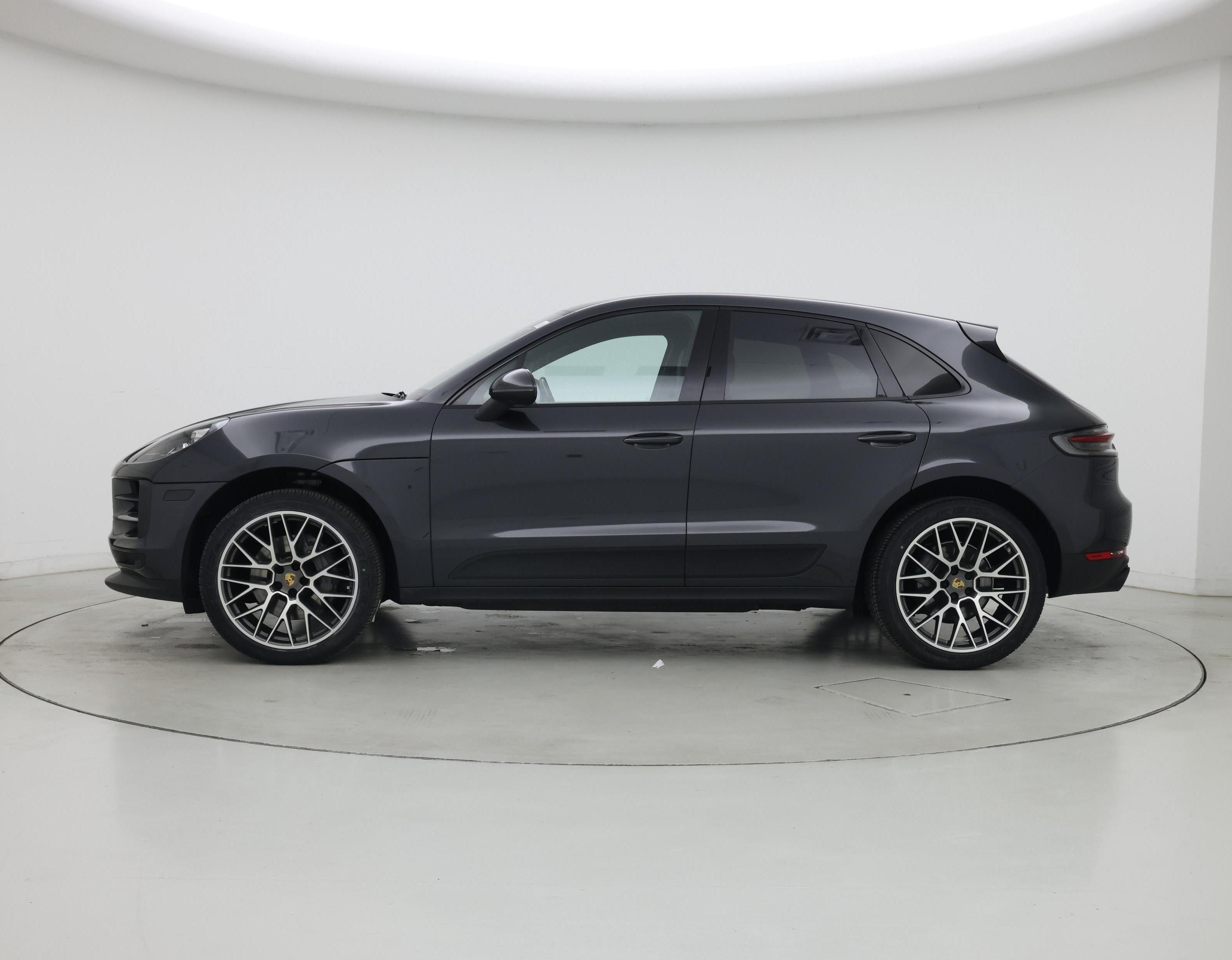 Thumbnail: 2020 Porsche Macan - 3