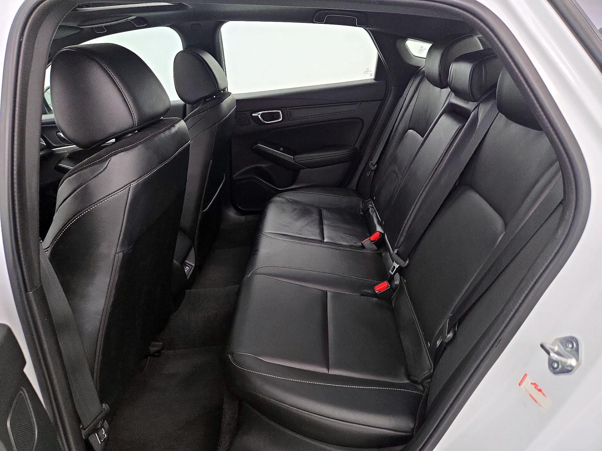 Thumbnail: 2023 Acura Integra - 20