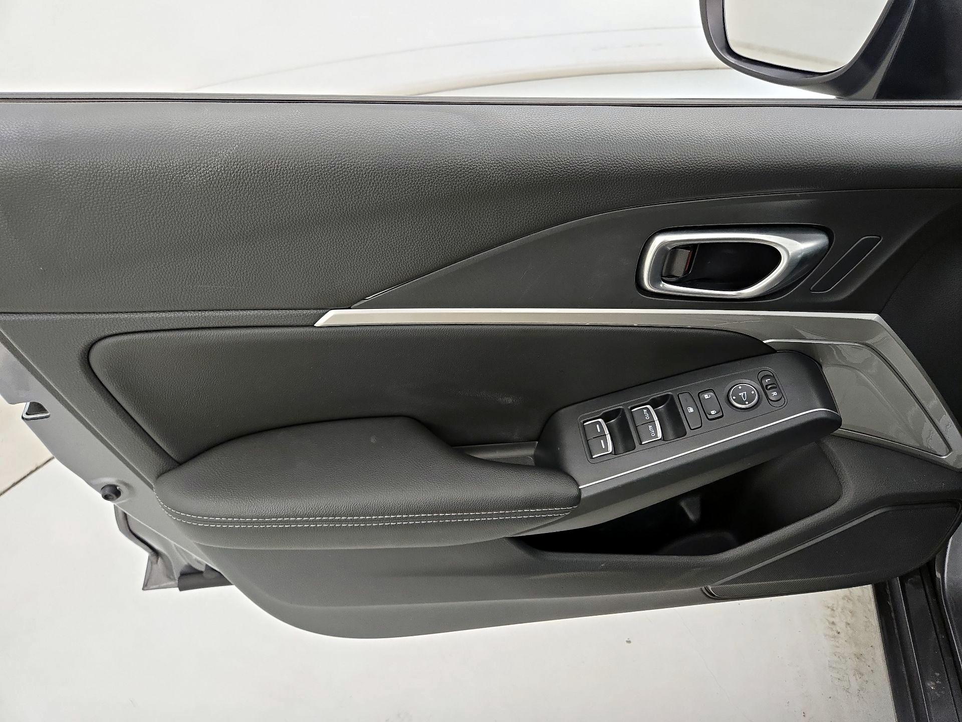 Thumbnail: 2023 Acura Integra - 12