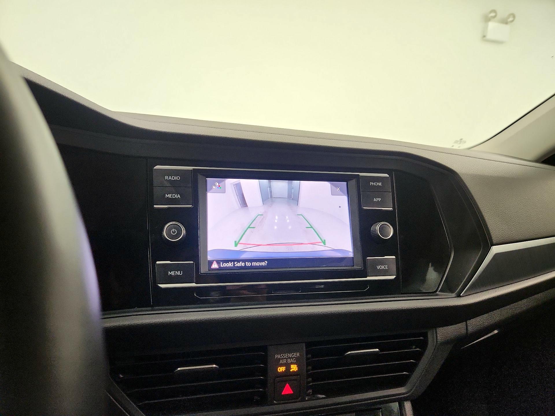 Thumbnail: 2024 Volkswagen Jetta - 14