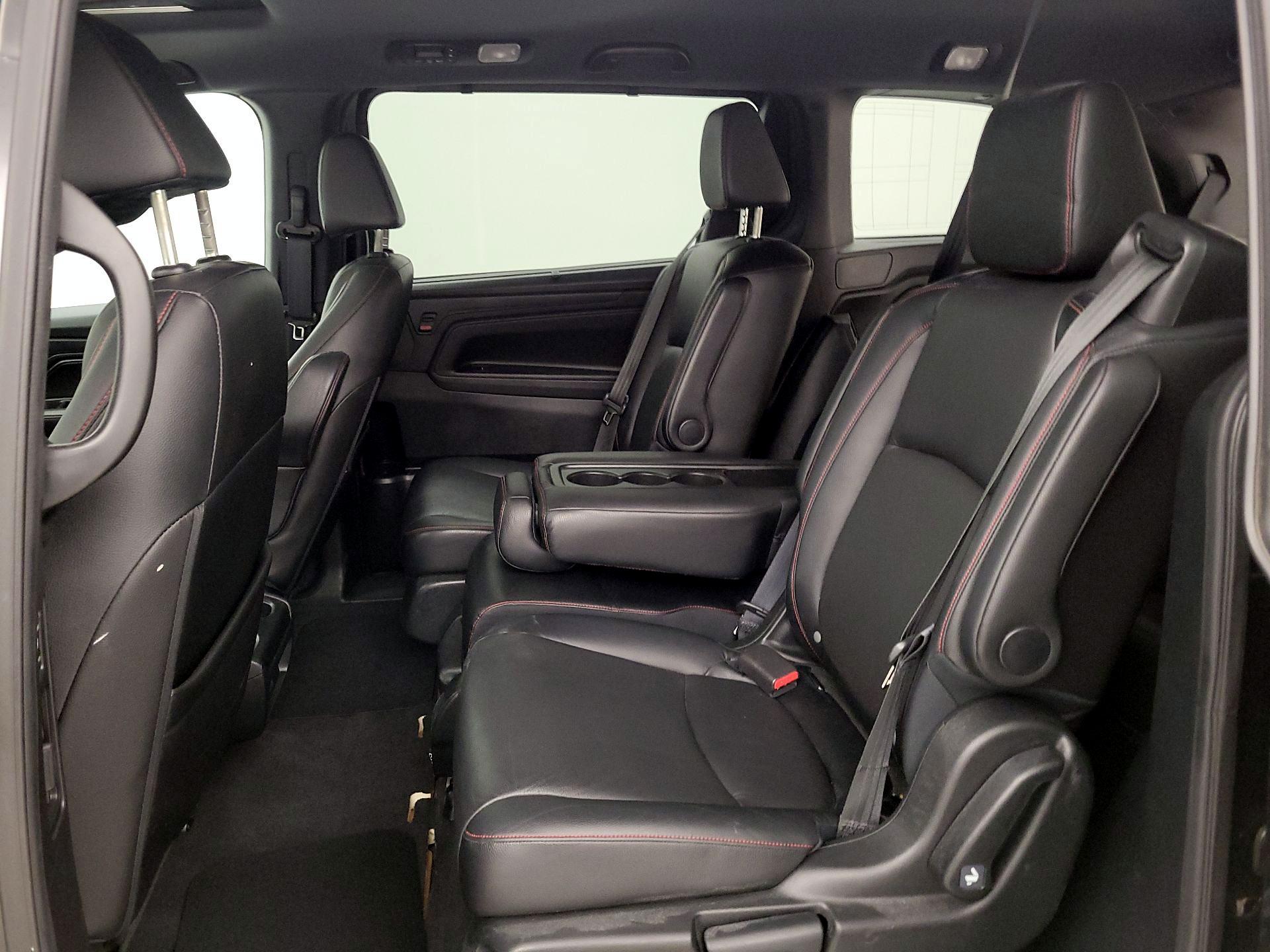 Thumbnail: 2023 Honda Odyssey - 20