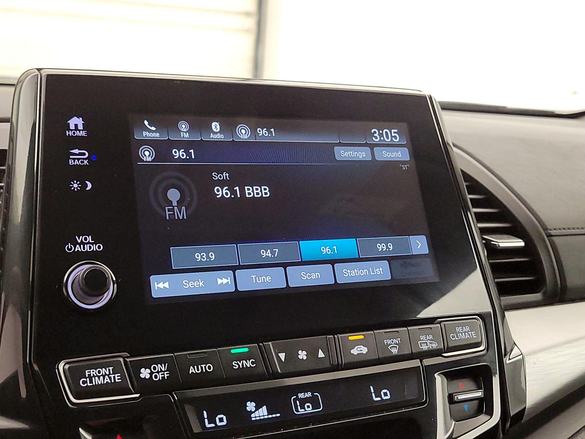 Thumbnail: 2023 Honda Odyssey - 15