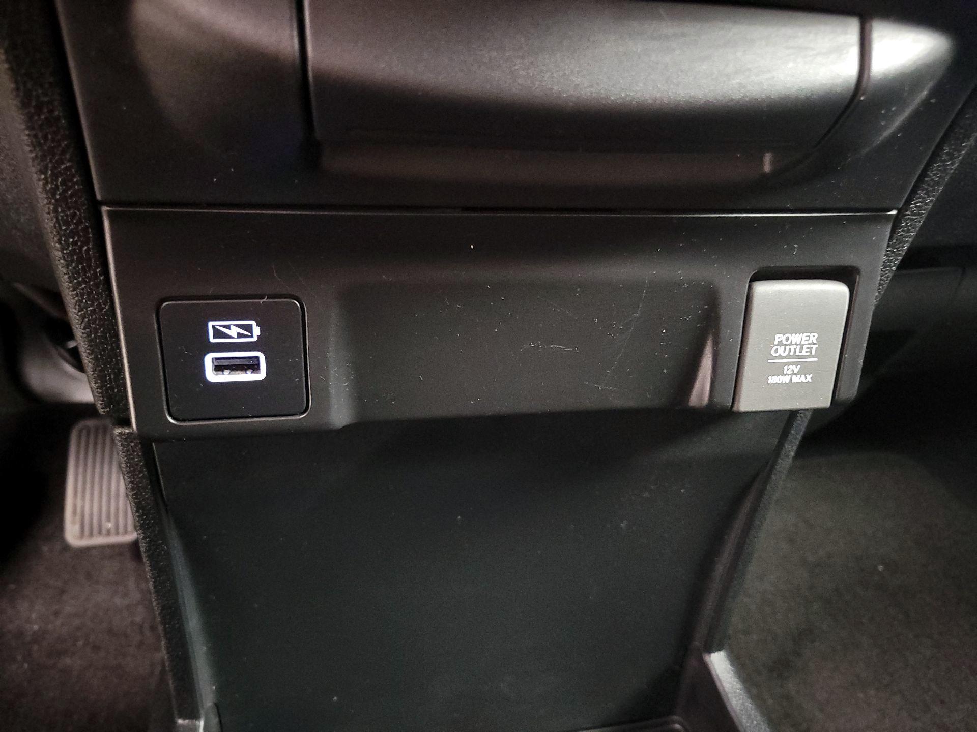 Thumbnail: 2023 Honda Odyssey - 18