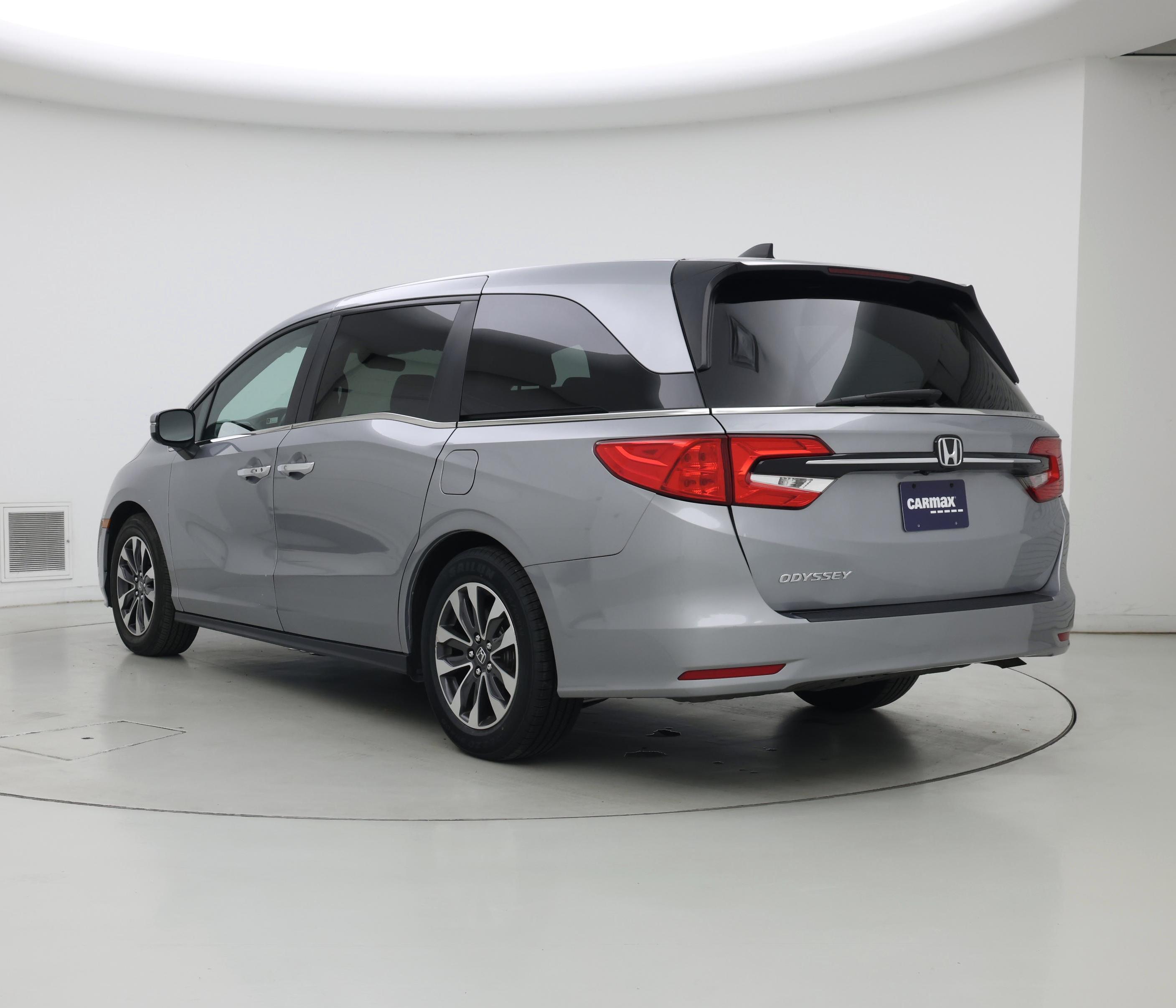 Thumbnail: 2023 Honda Odyssey - 2