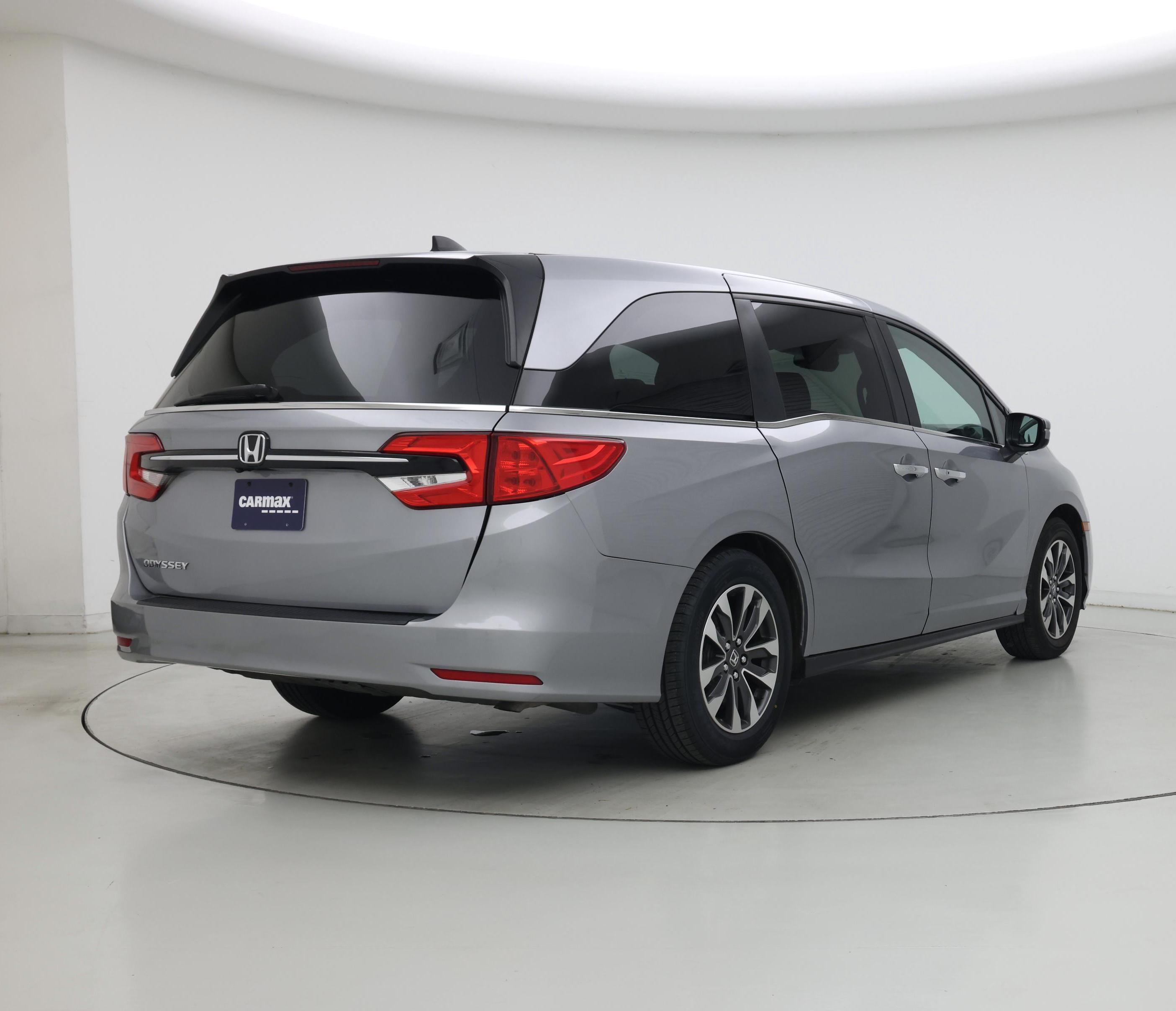 Thumbnail: 2023 Honda Odyssey - 8