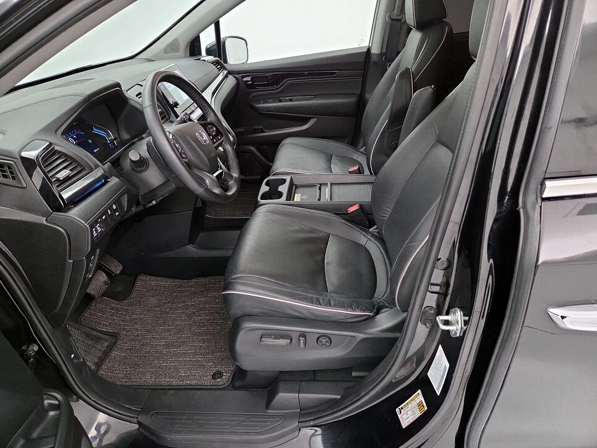 Thumbnail: 2023 Honda Odyssey - 11