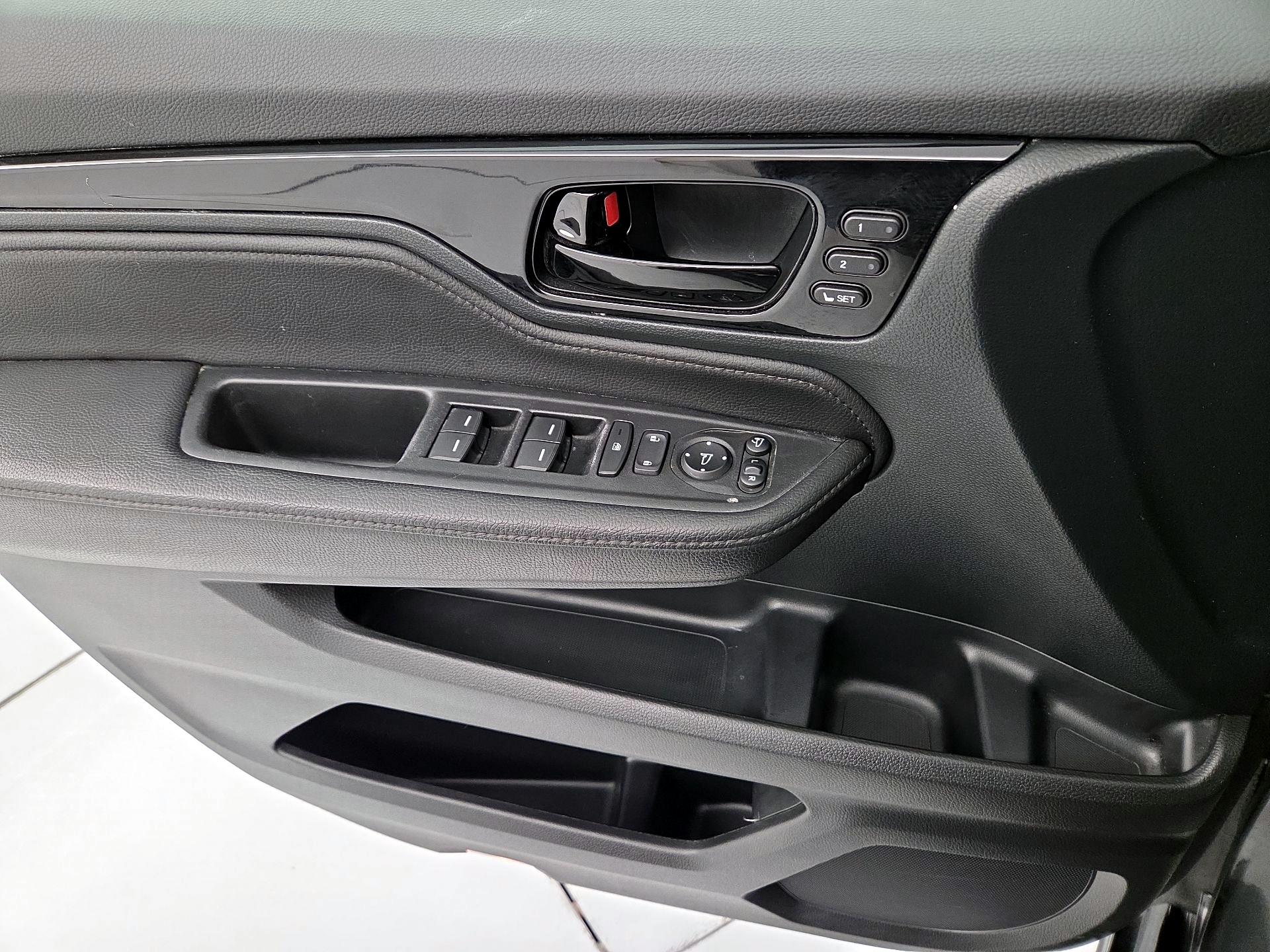 Thumbnail: 2023 Honda Odyssey - 12