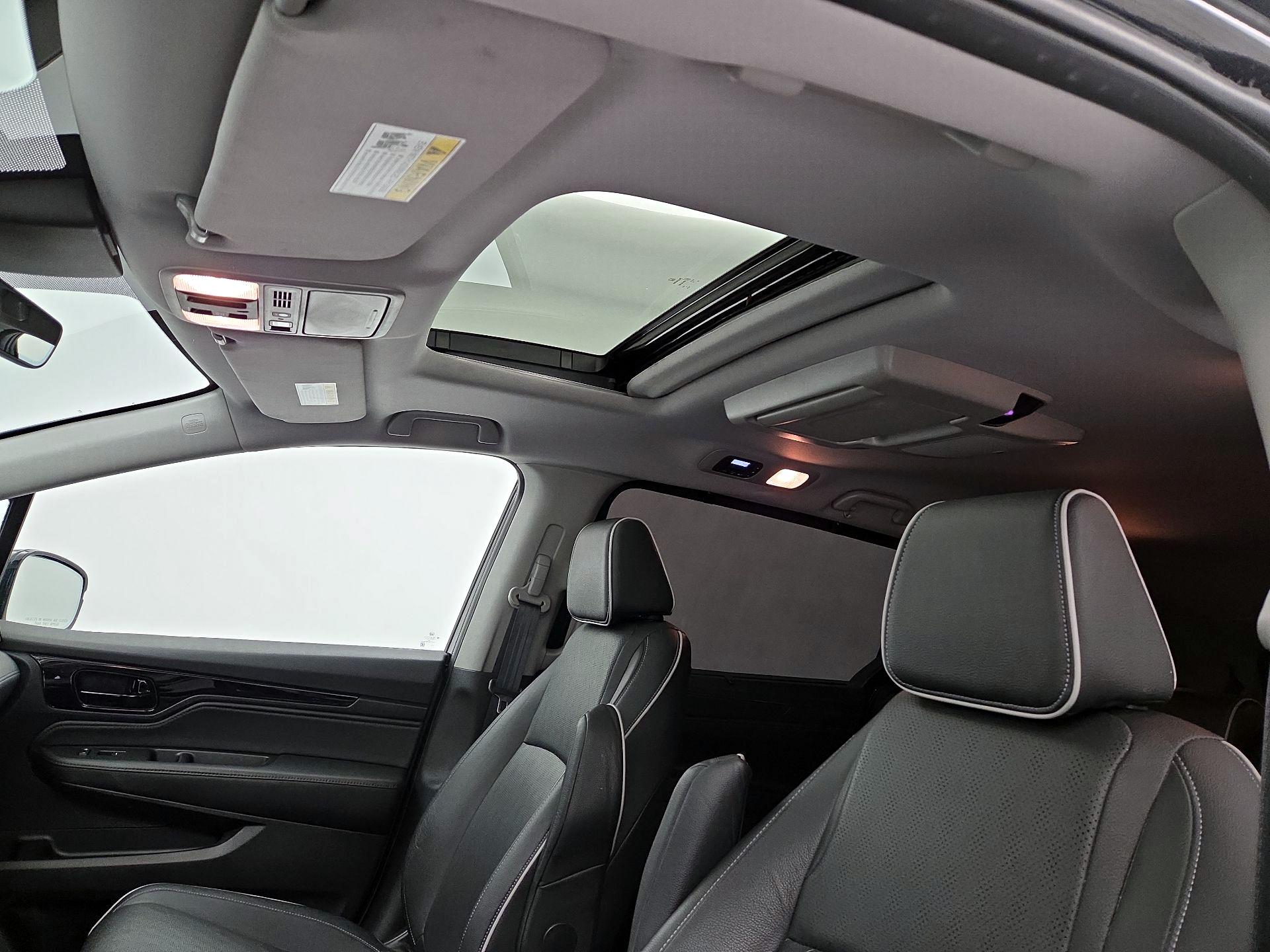 Thumbnail: 2023 Honda Odyssey - 19