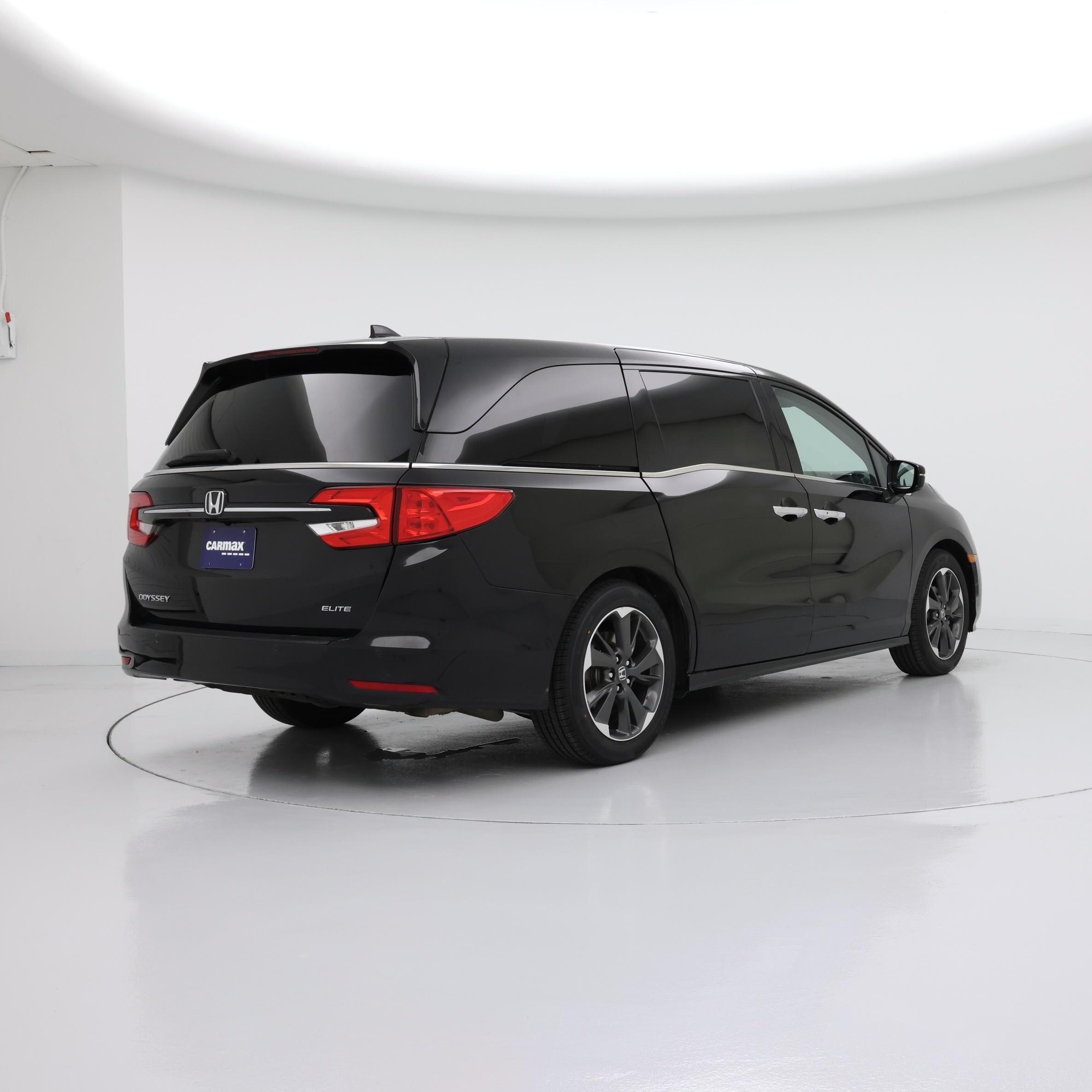 Thumbnail: 2023 Honda Odyssey - 8