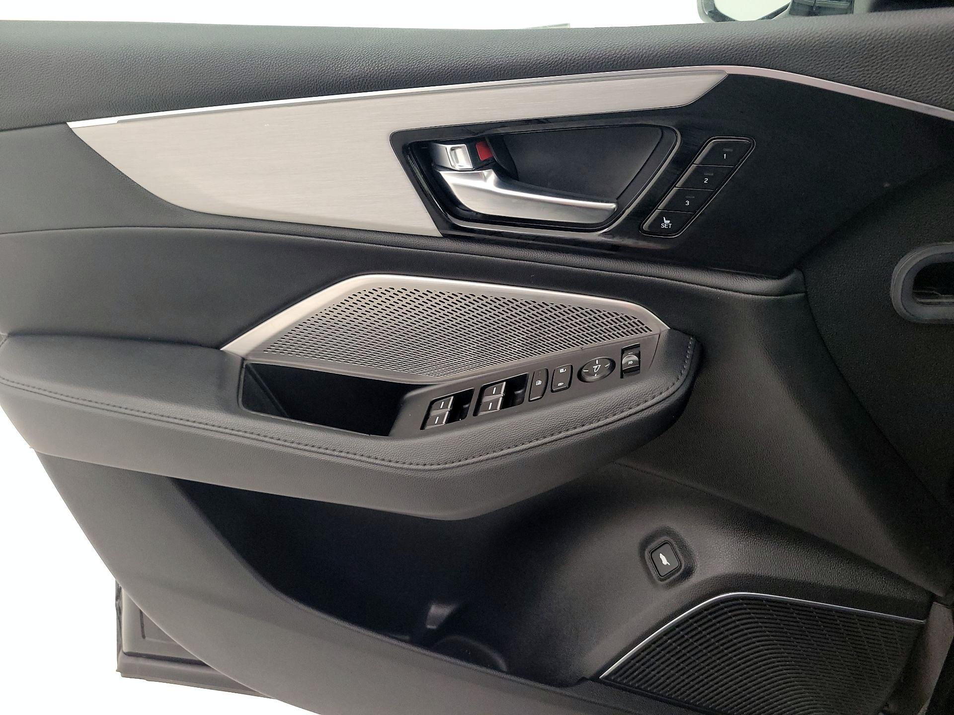 Thumbnail: 2023 Acura MDX - 10