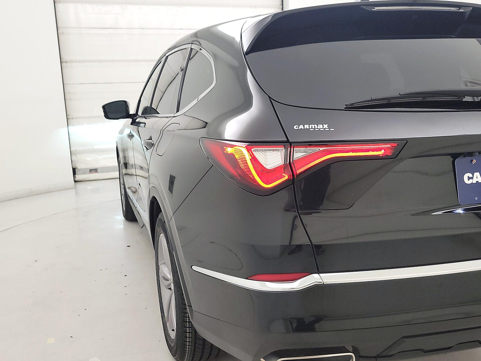 Thumbnail: 2023 Acura MDX - 7