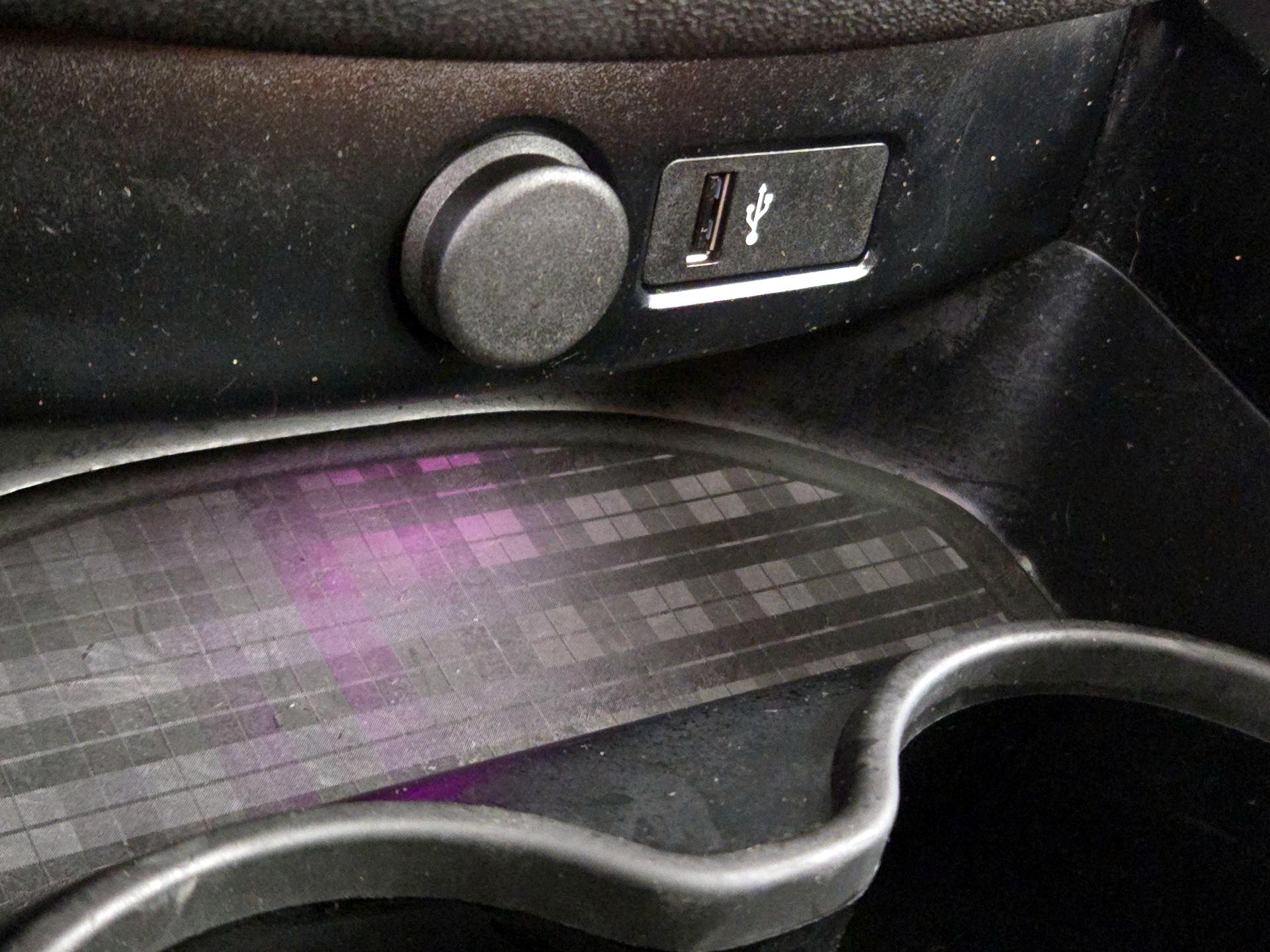 Thumbnail: 2022 MINI Cooper Clubman - 19