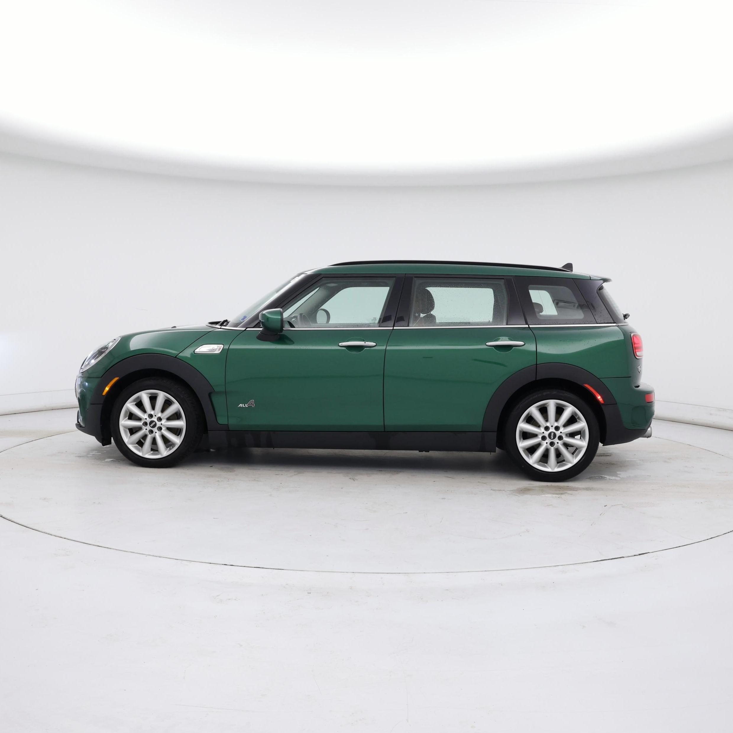 Thumbnail: 2022 MINI Cooper Clubman - 3