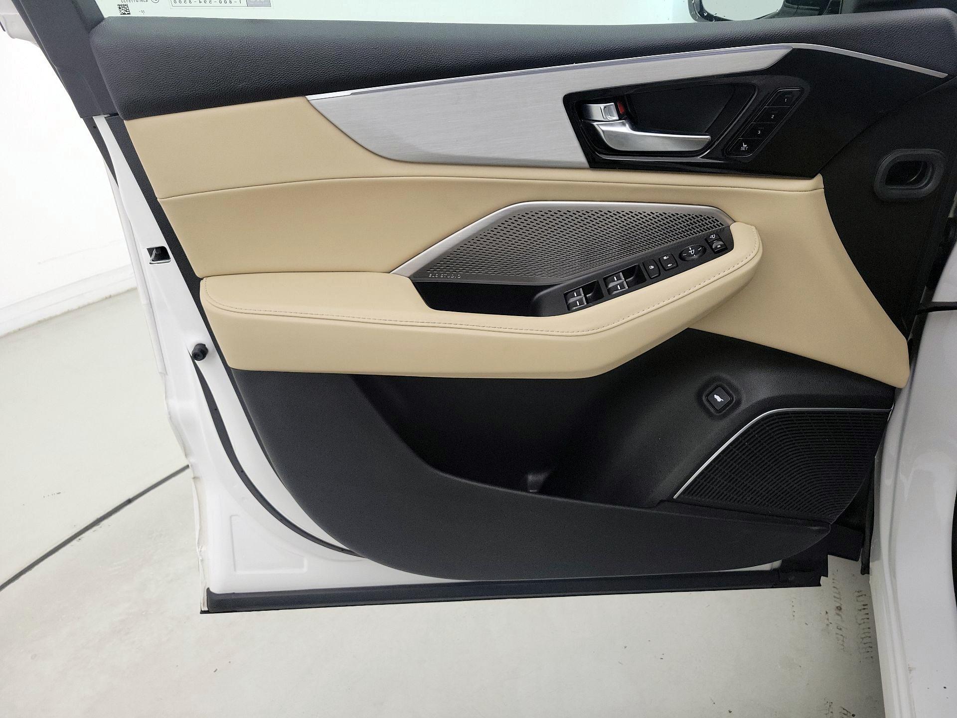 Thumbnail: 2023 Acura MDX - 12