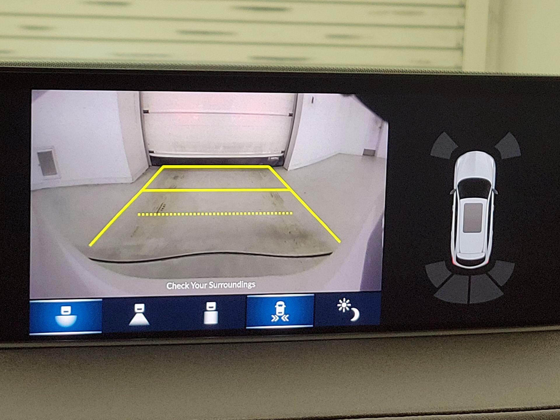 Thumbnail: 2023 Acura MDX - 15