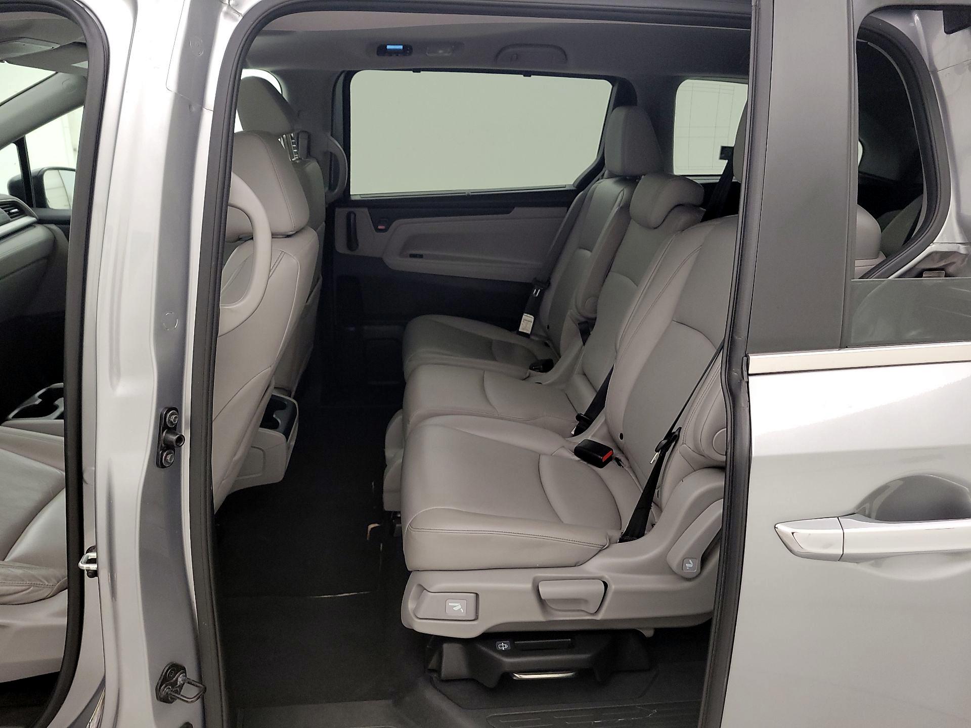 Thumbnail: 2023 Honda Odyssey - 20