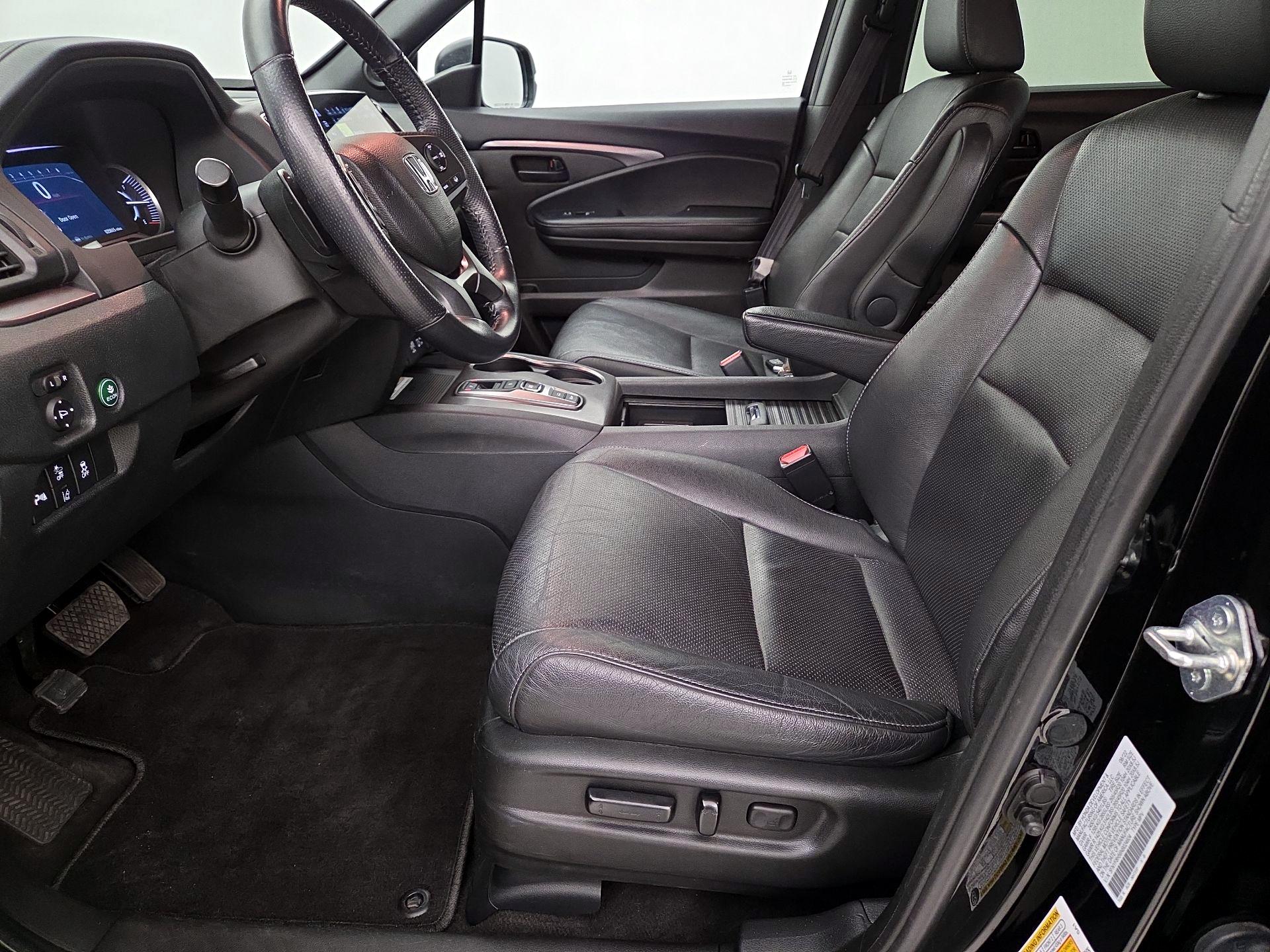 Thumbnail: 2022 Honda Passport - 11