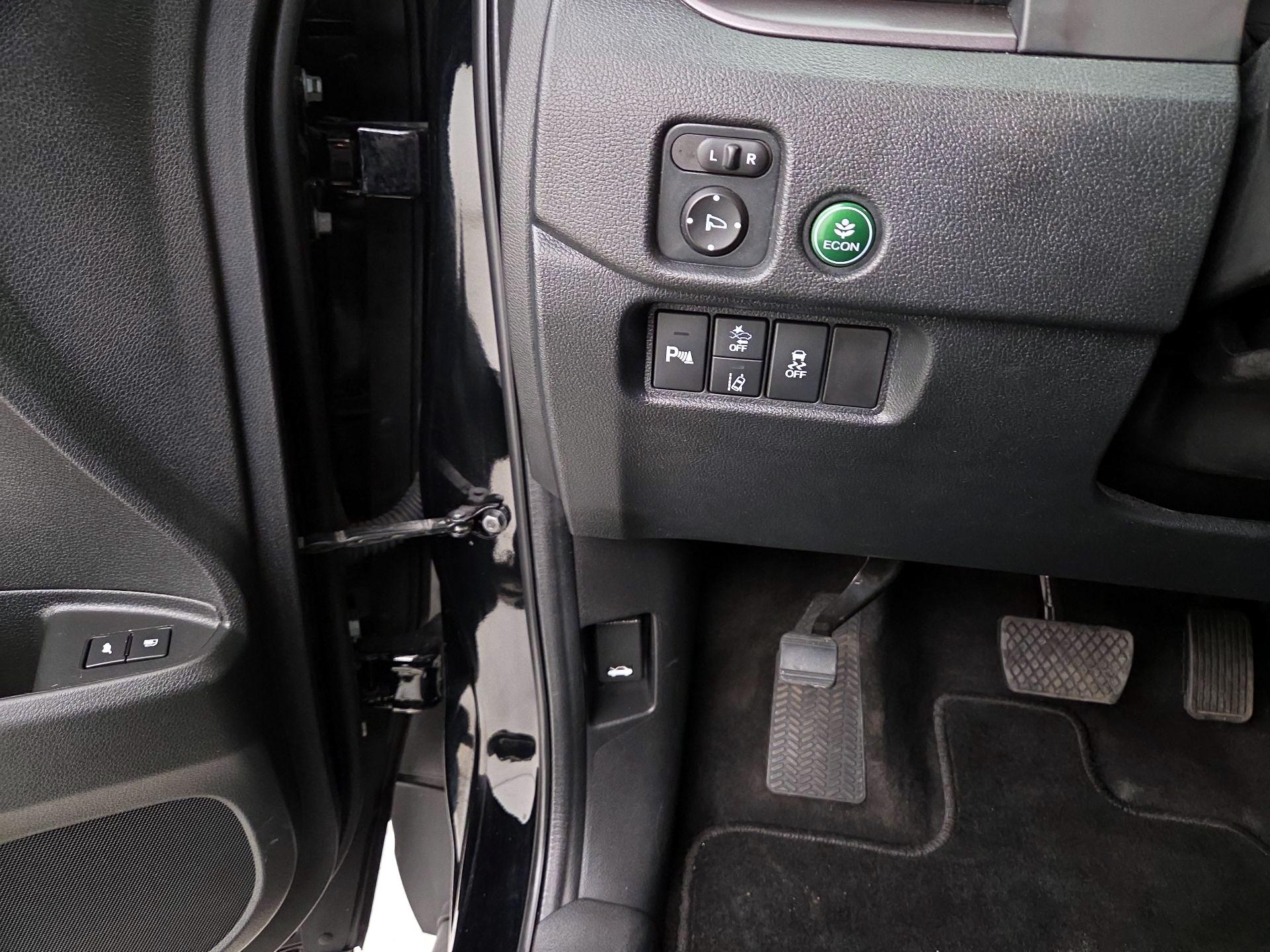 Thumbnail: 2022 Honda Passport - 13