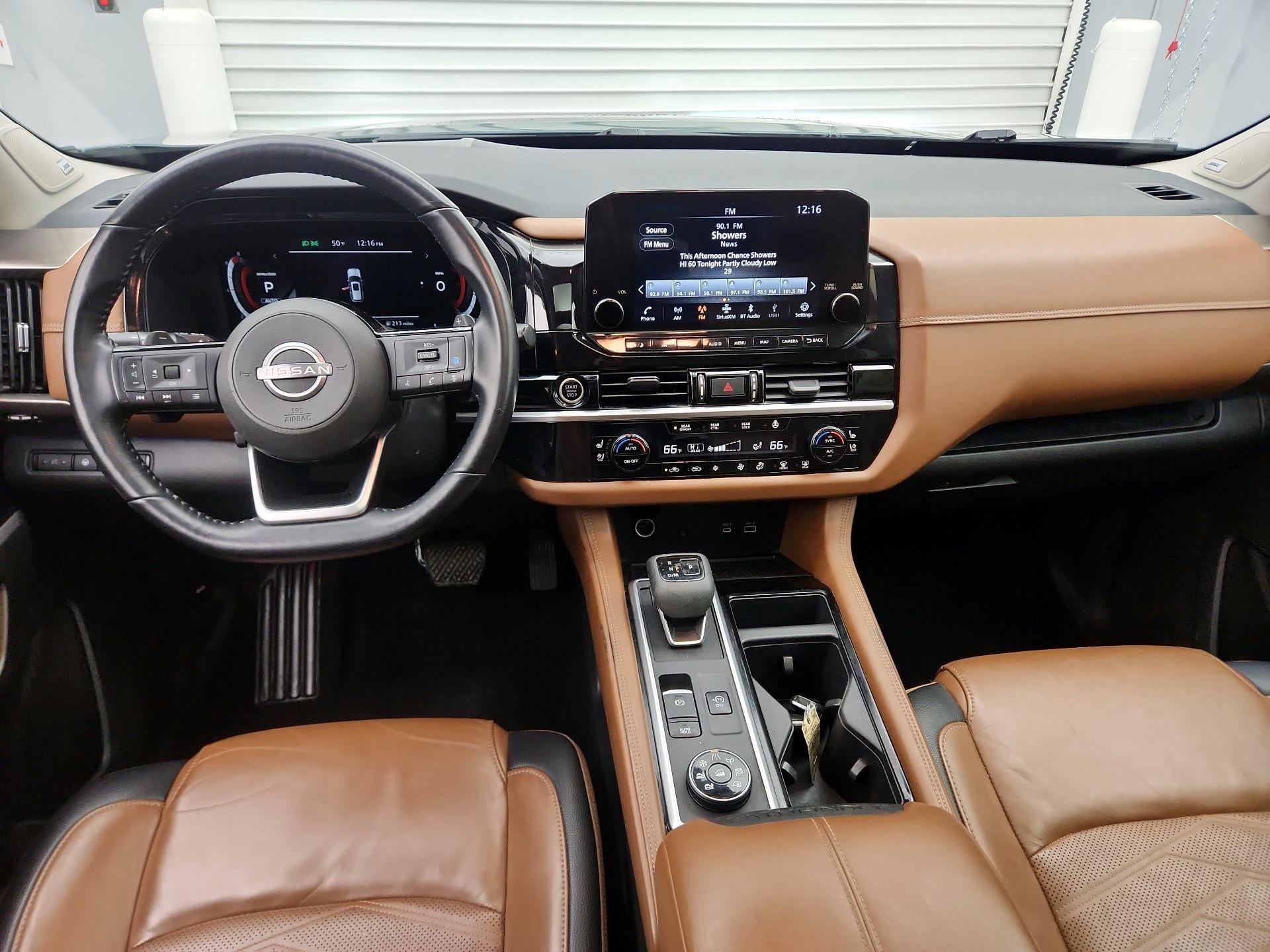 Thumbnail: 2023 Nissan Pathfinder - 9