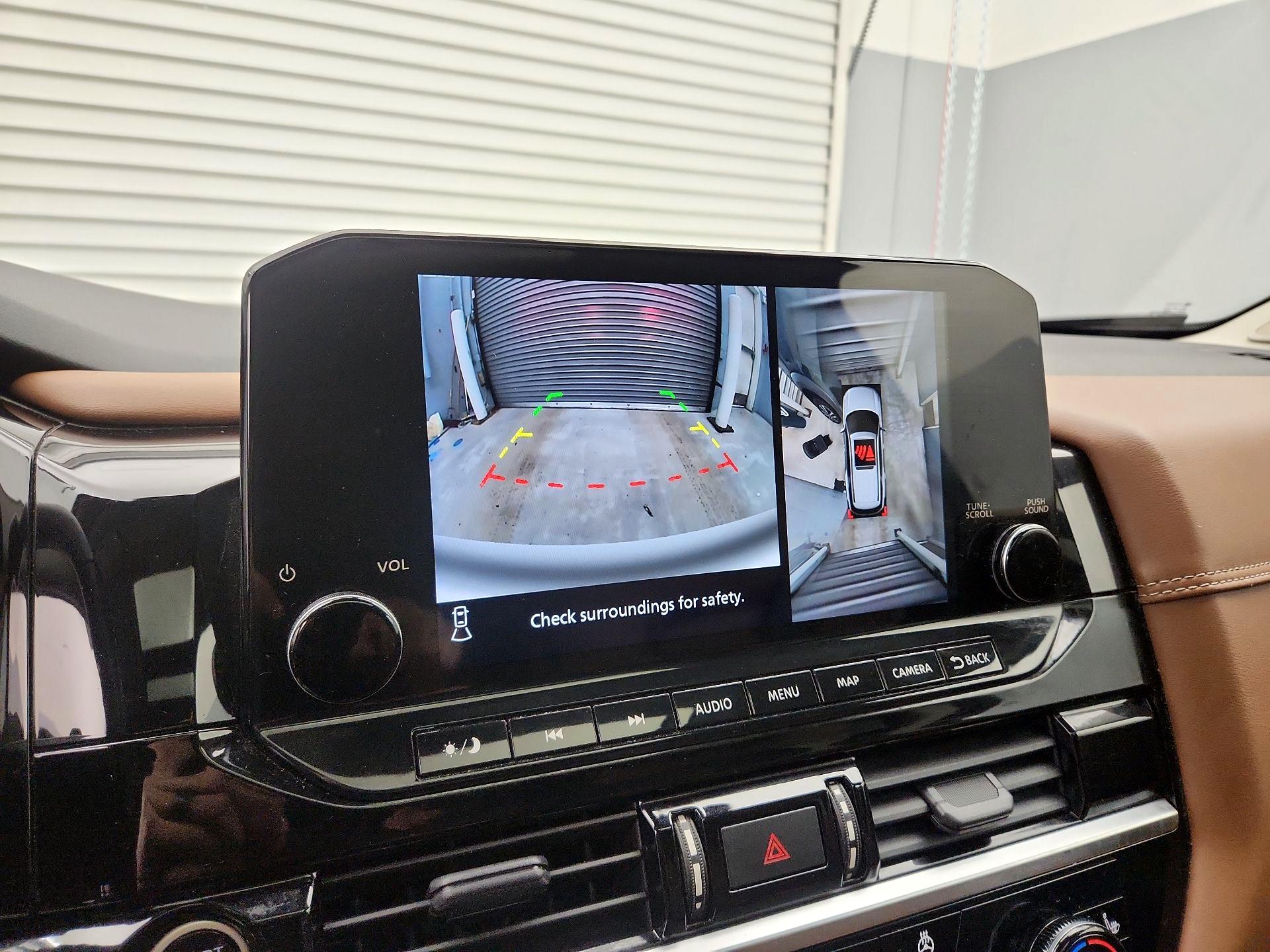 Thumbnail: 2023 Nissan Pathfinder - 15