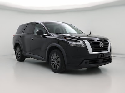 2023 Nissan Pathfinder S