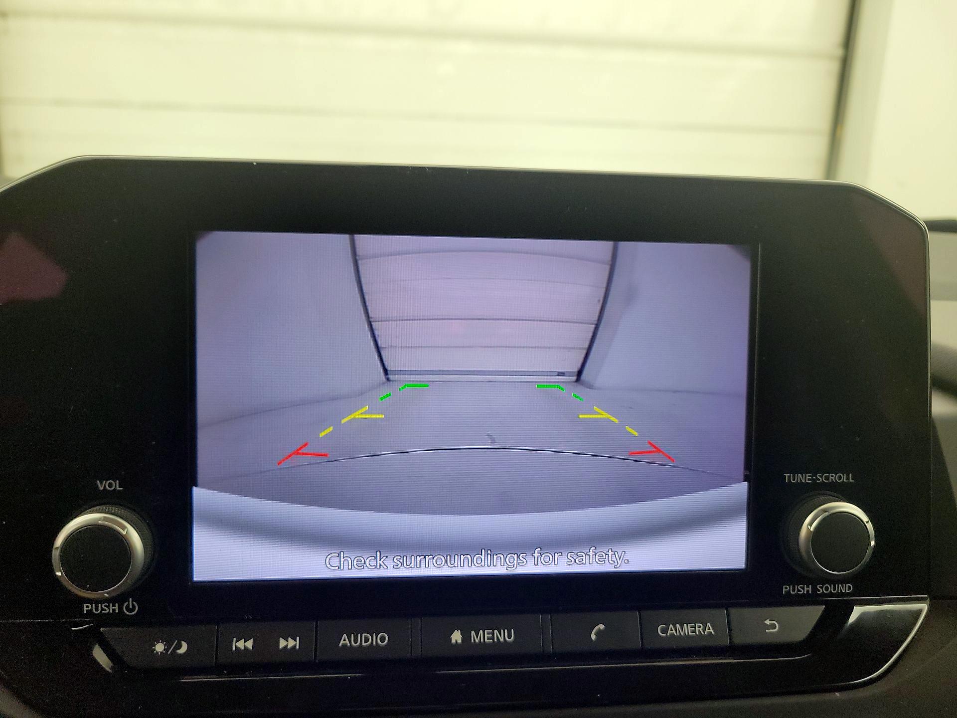 Thumbnail: 2023 Nissan Pathfinder - 14