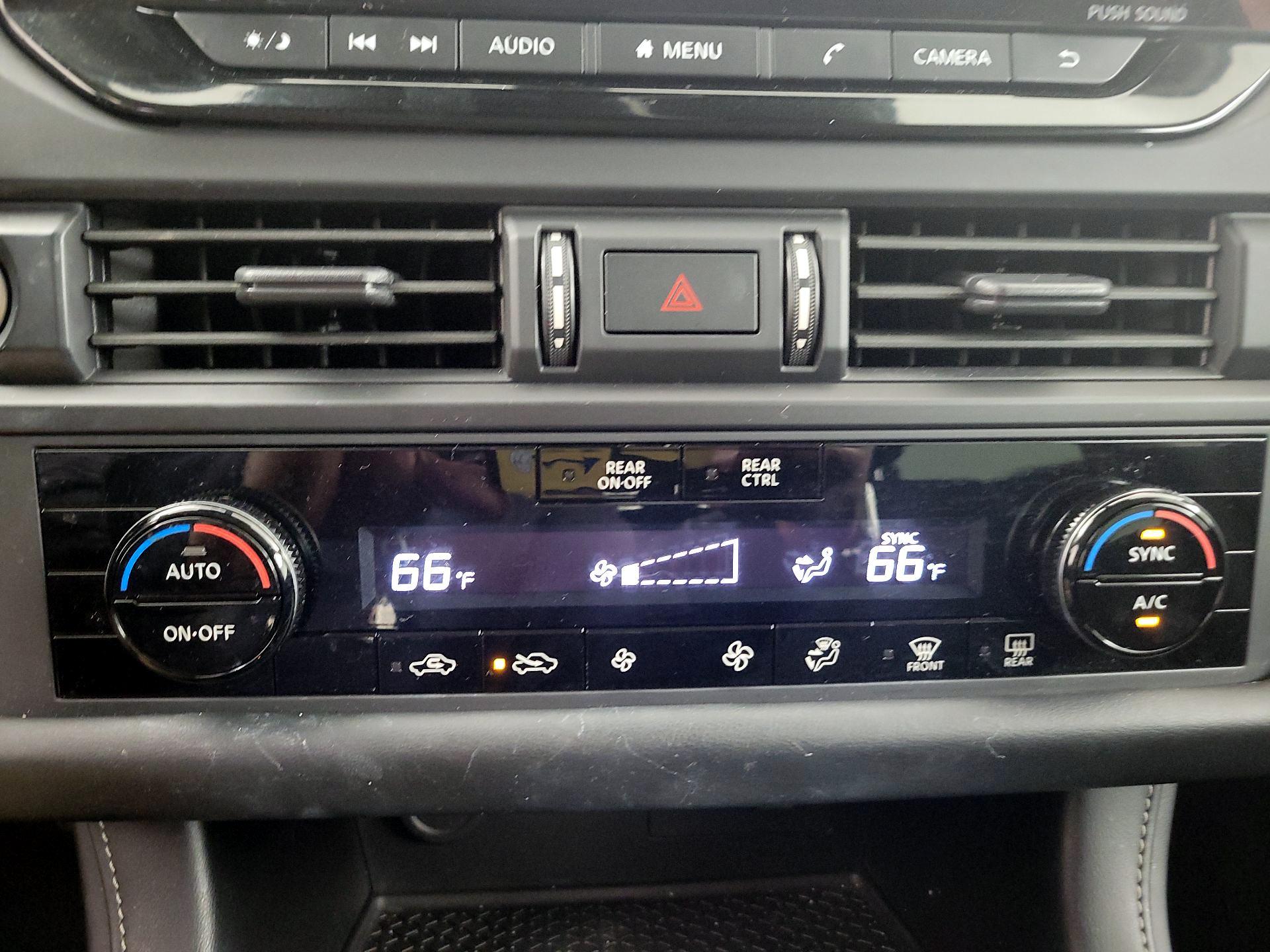 Thumbnail: 2023 Nissan Pathfinder - 16