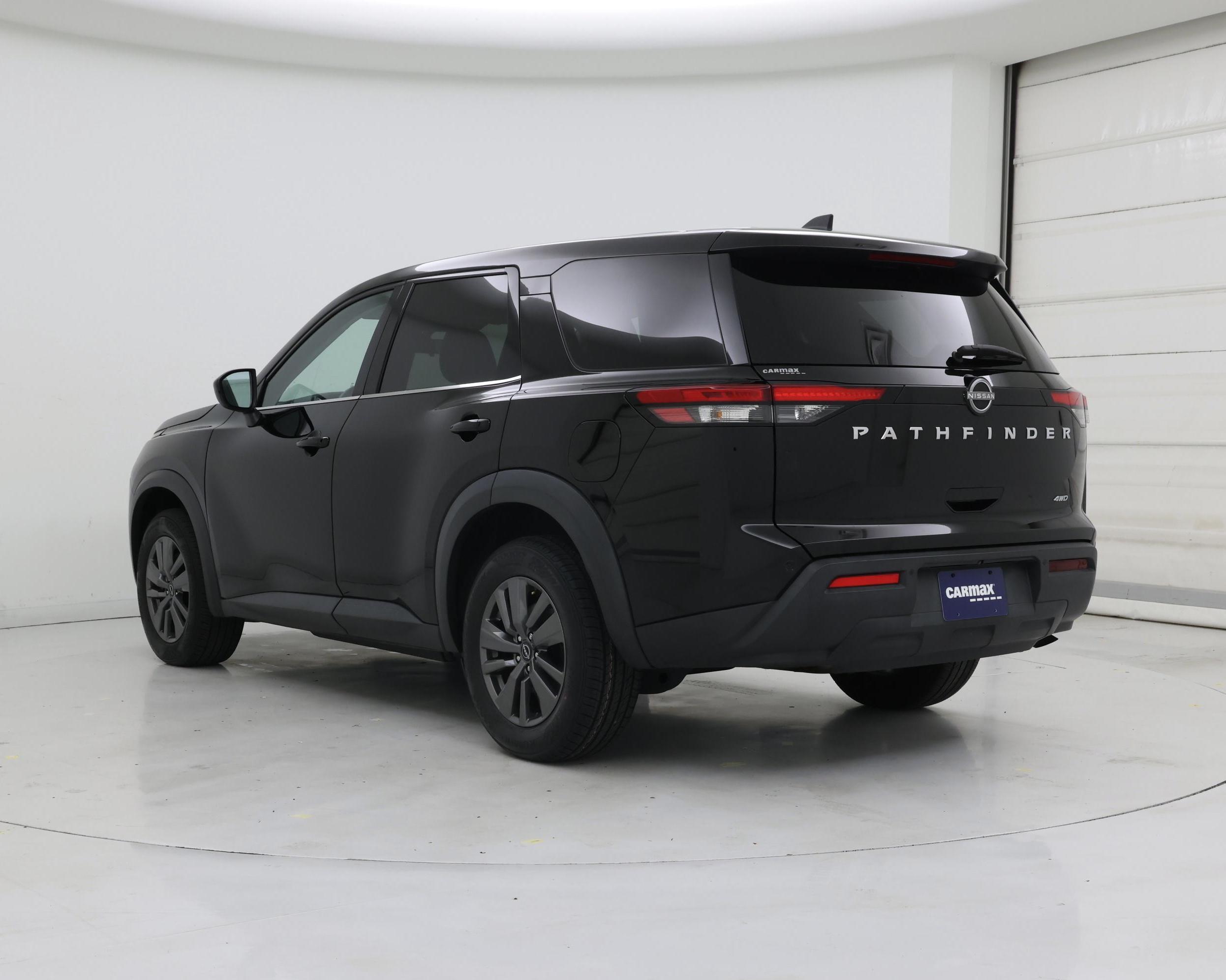 Thumbnail: 2023 Nissan Pathfinder - 2