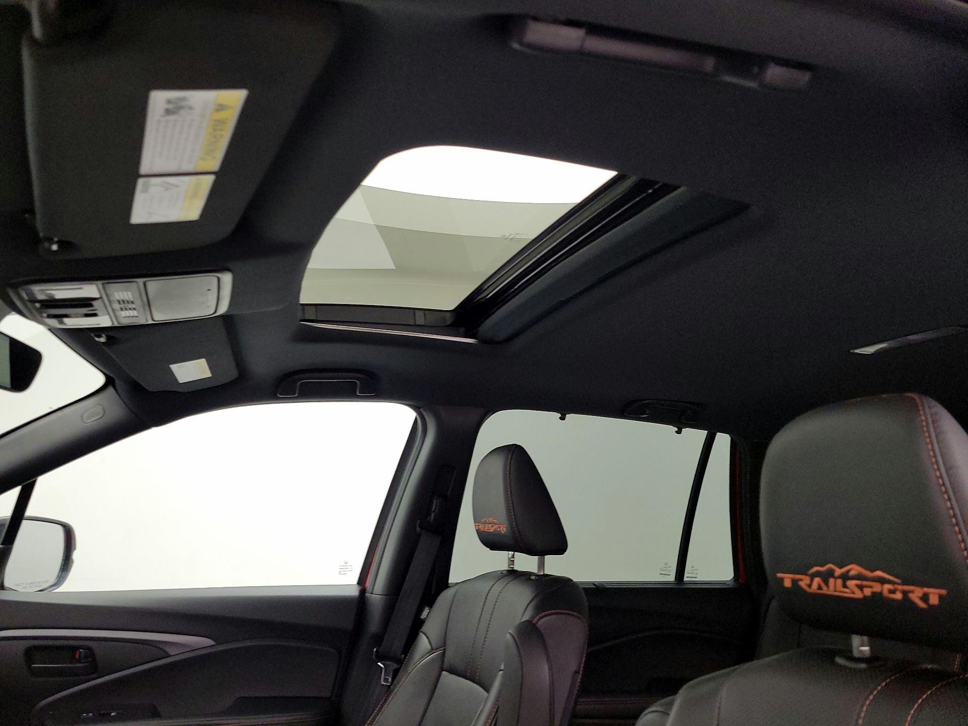 Thumbnail: 2023 Honda Passport - 20