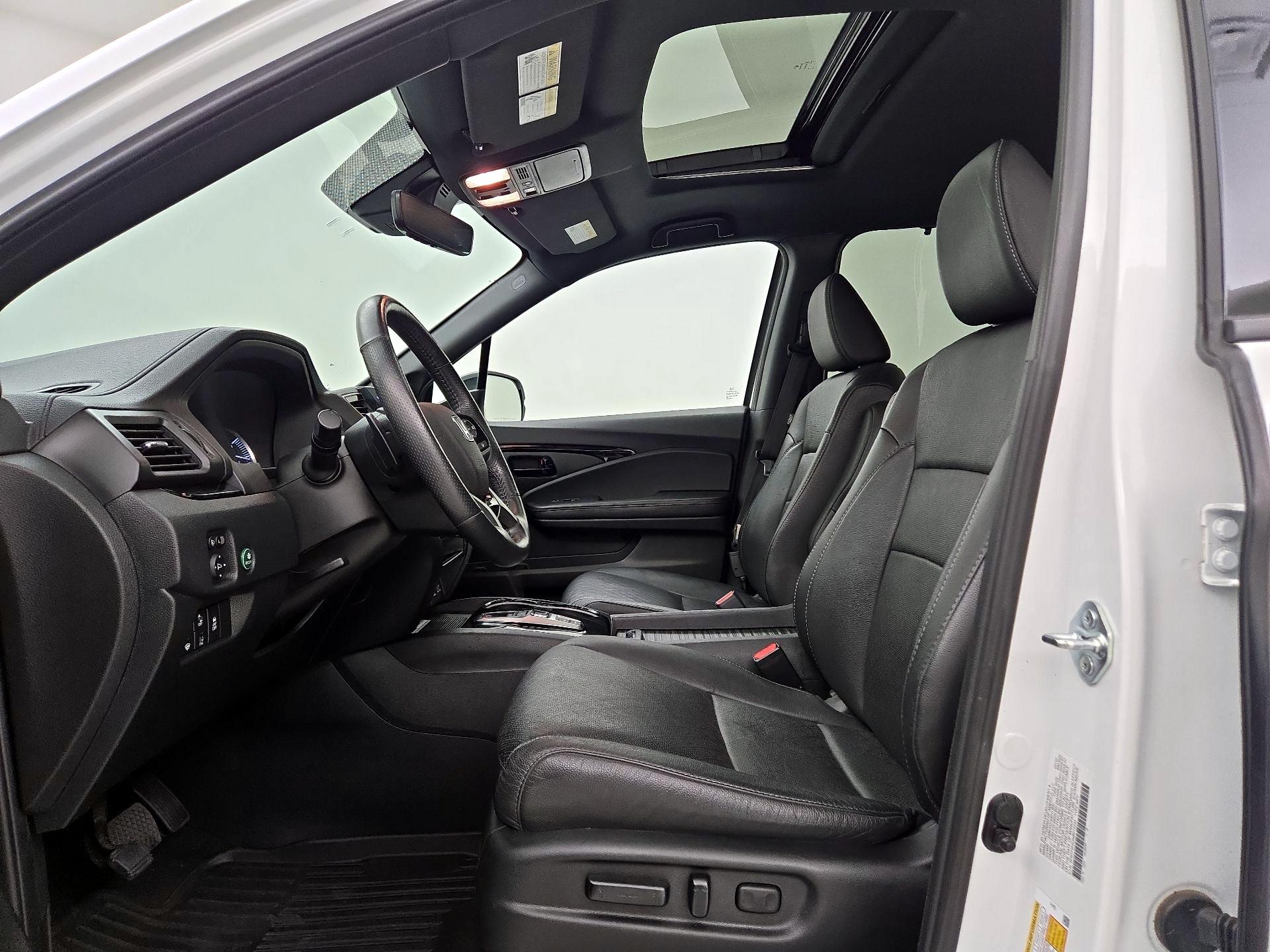 Thumbnail: 2022 Honda Passport - 11