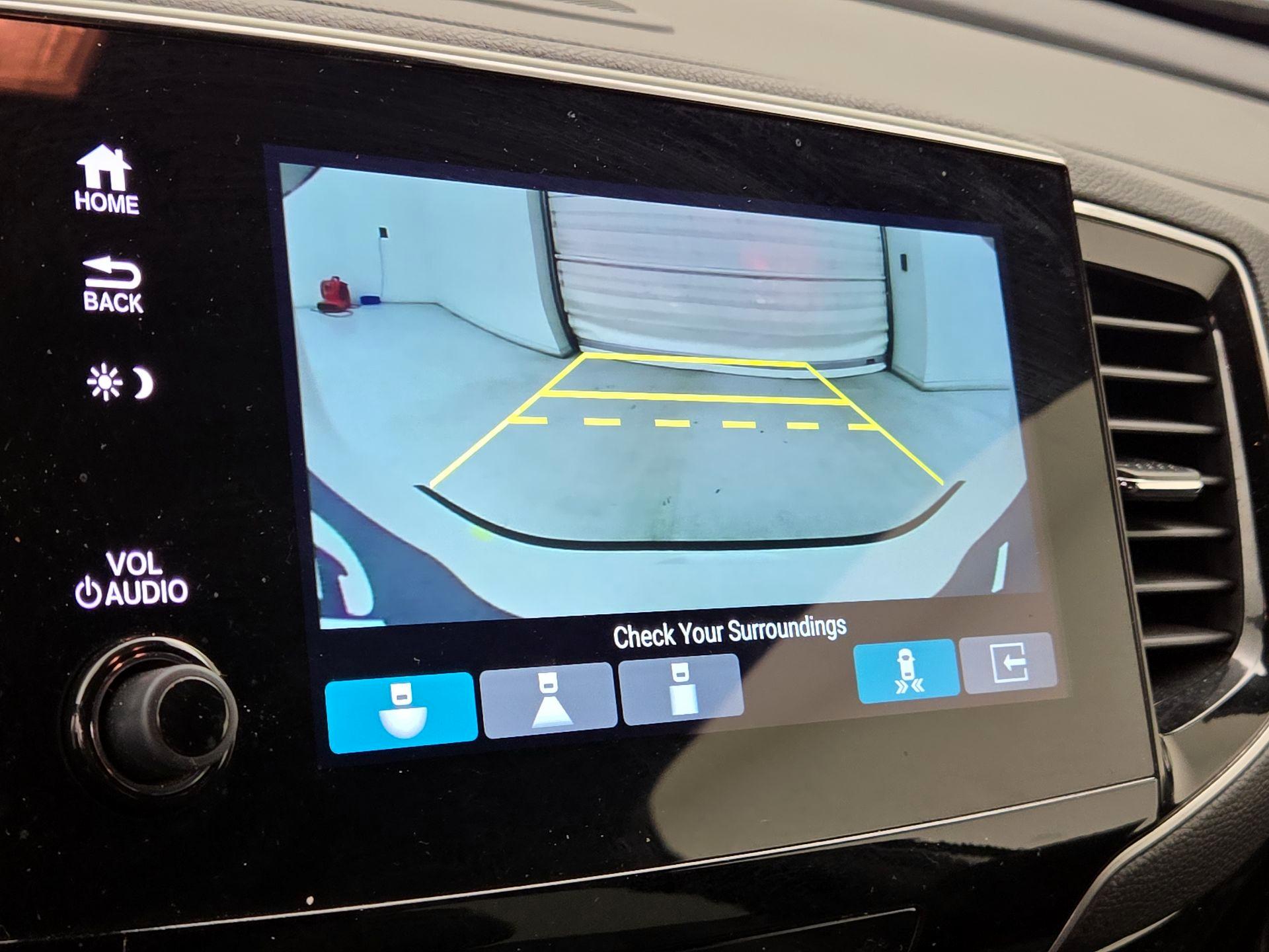 Thumbnail: 2022 Honda Passport - 14