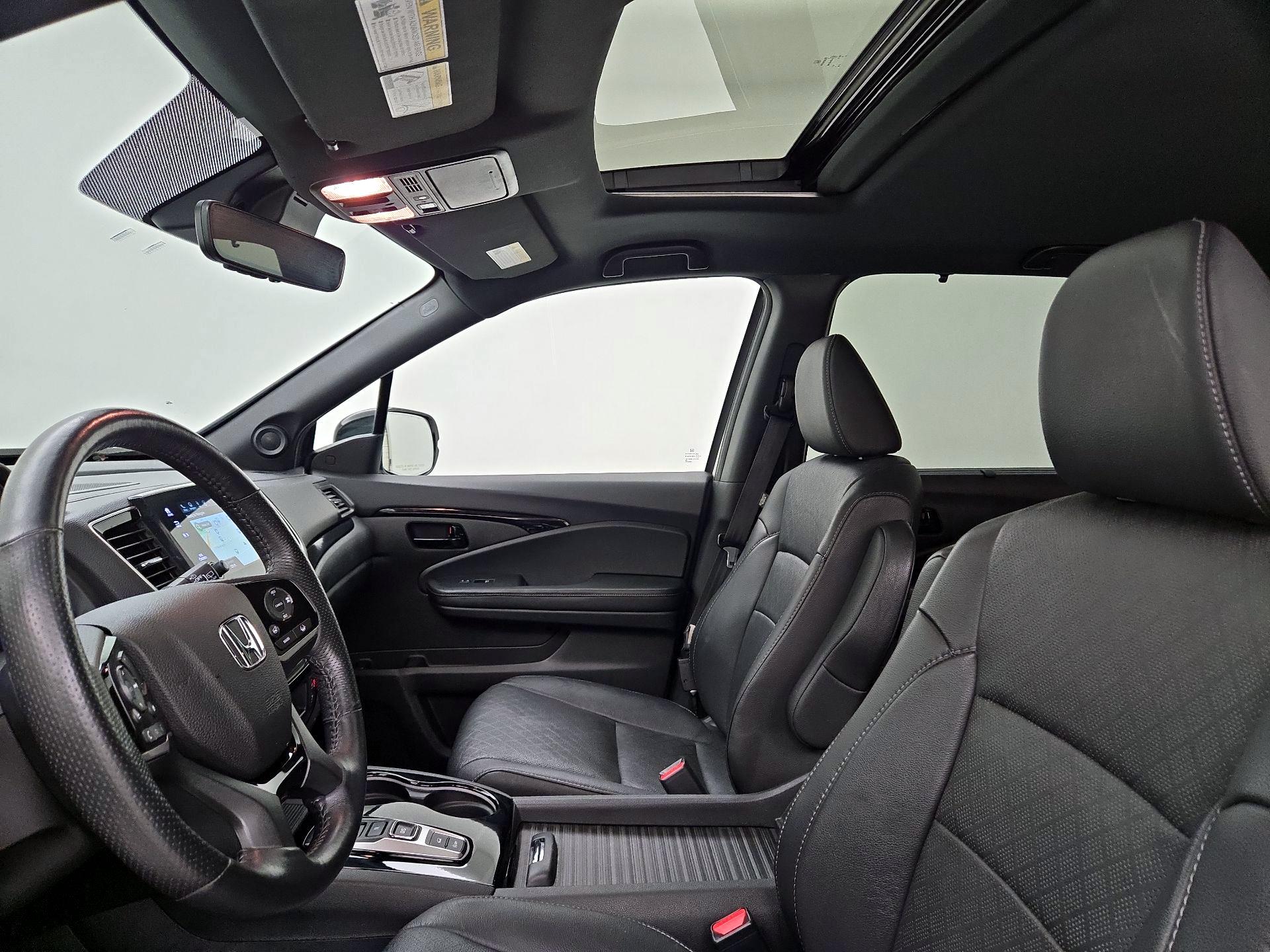 Thumbnail: 2022 Honda Passport - 19