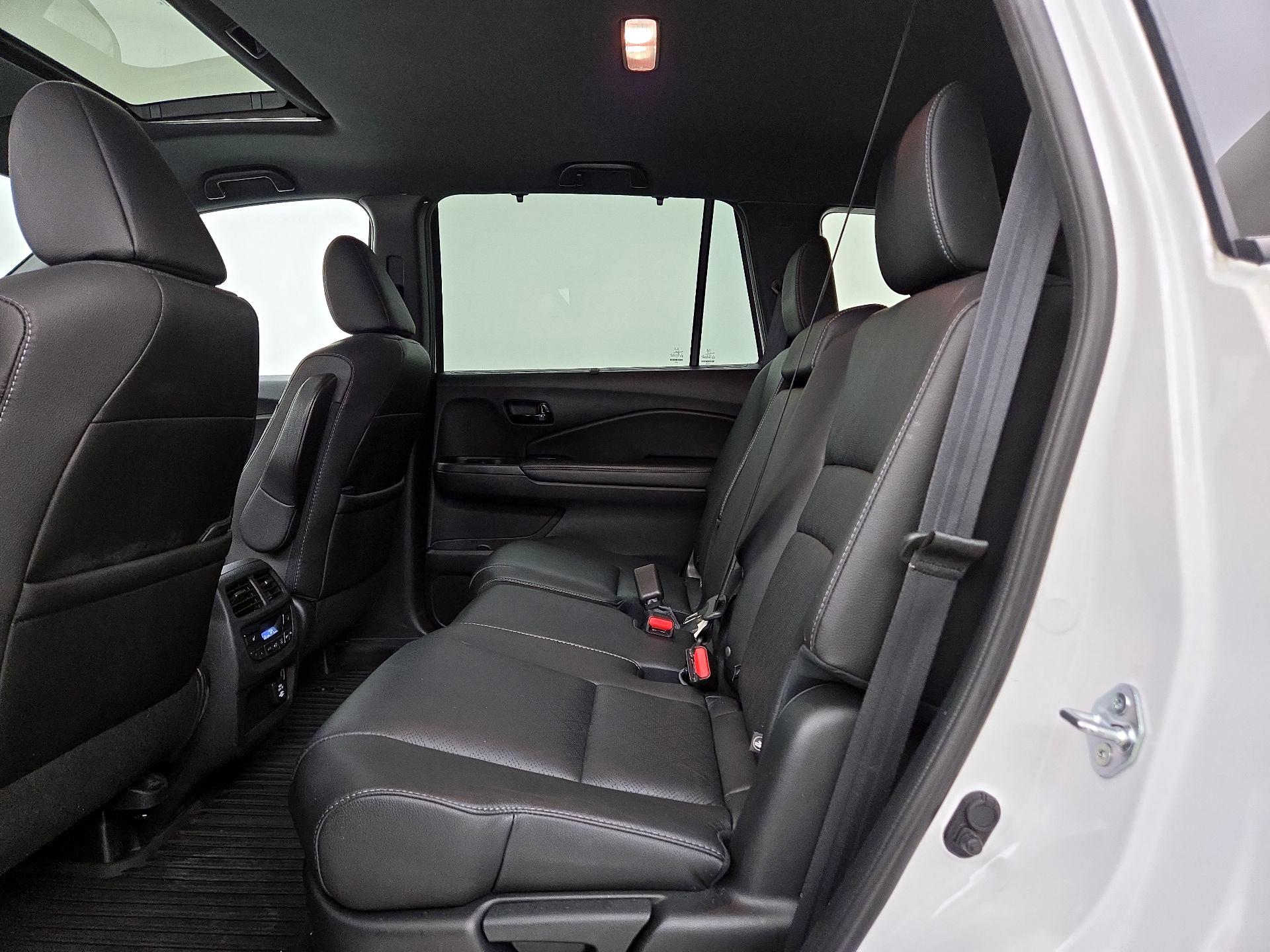 Thumbnail: 2022 Honda Passport - 20