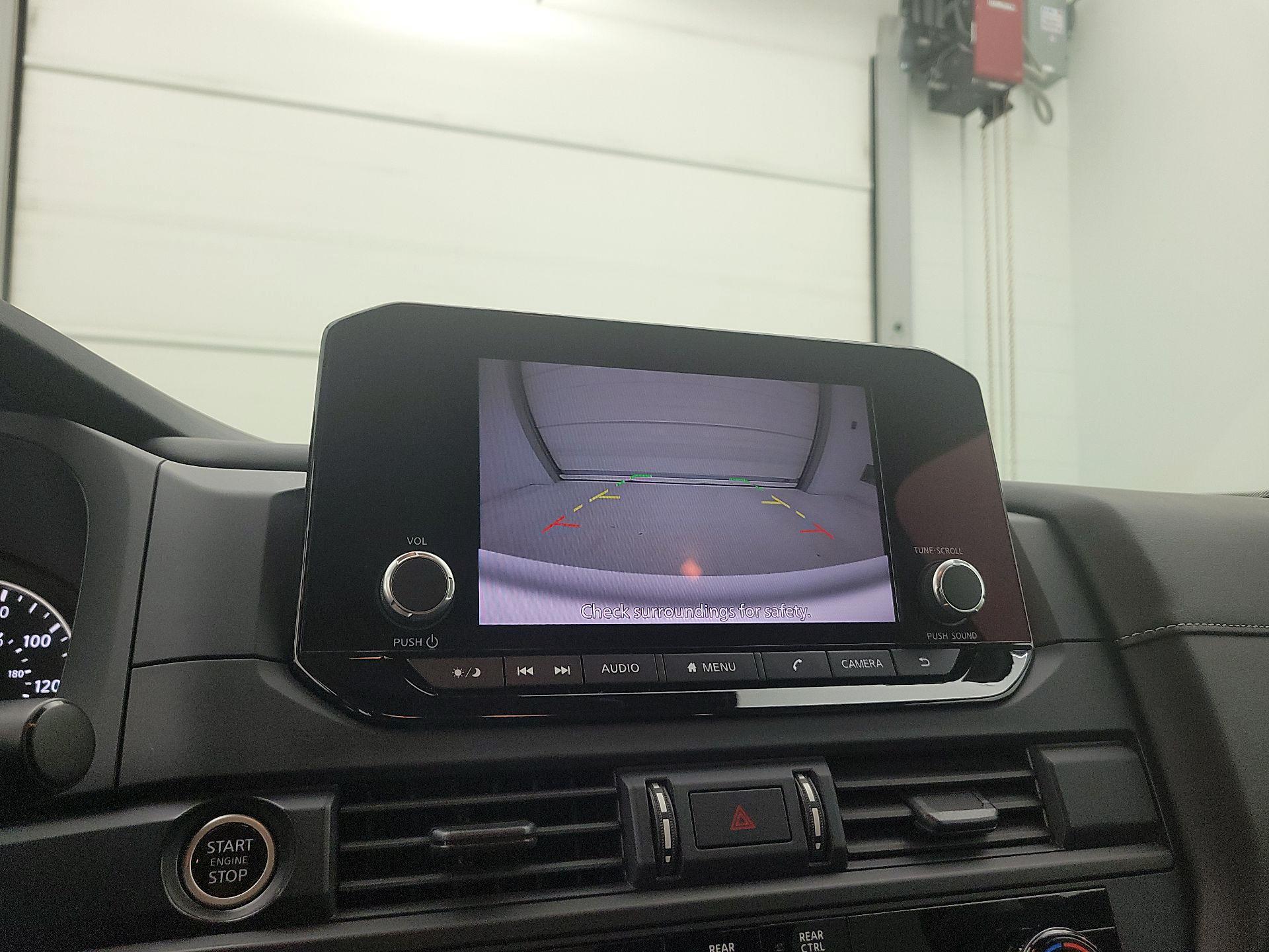 Thumbnail: 2023 Nissan Pathfinder - 14